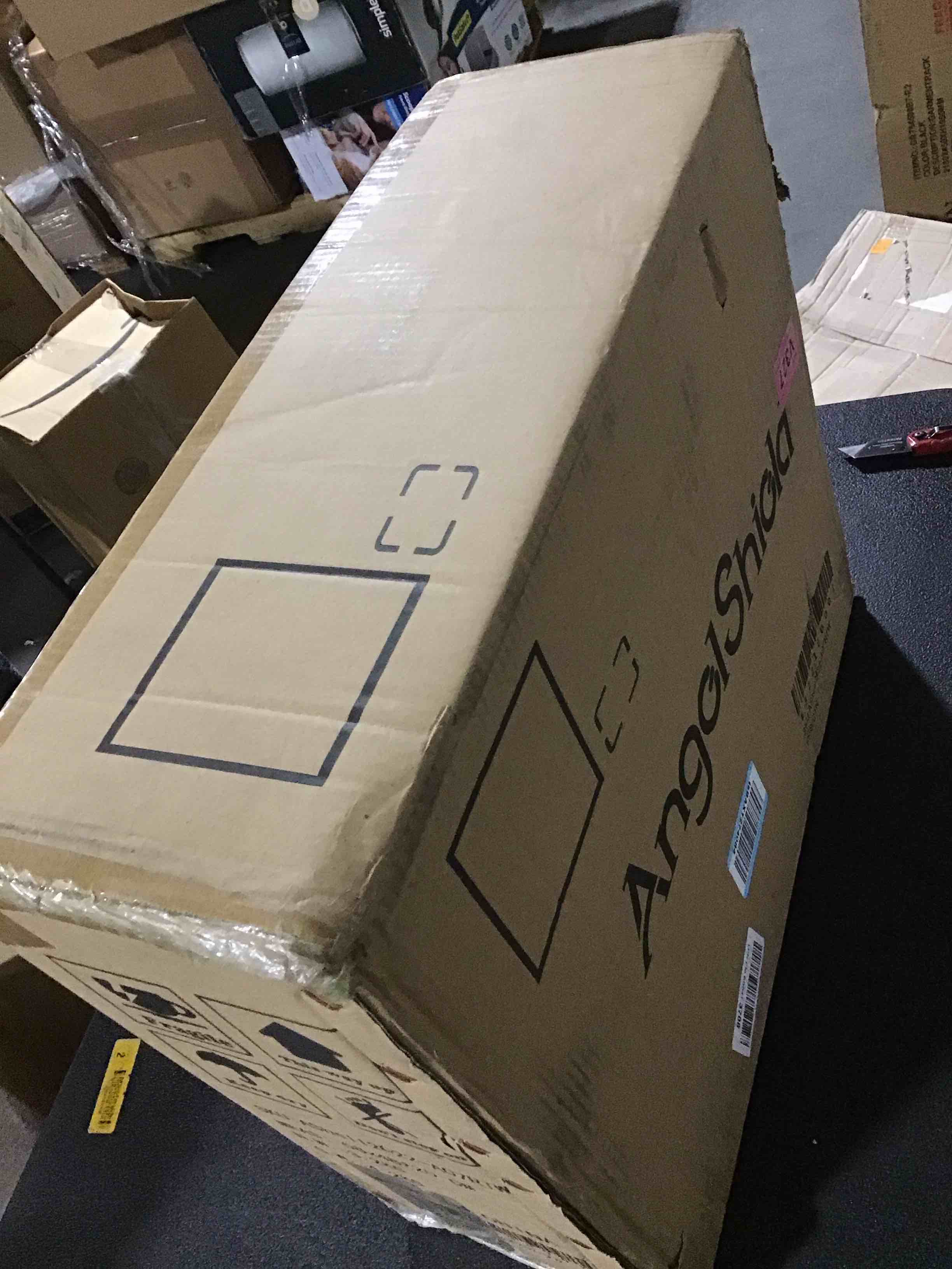 https://s3.amazonaws.com/lotting-images-prod/bidfta/TEA0461248_1729794469239.jpeg