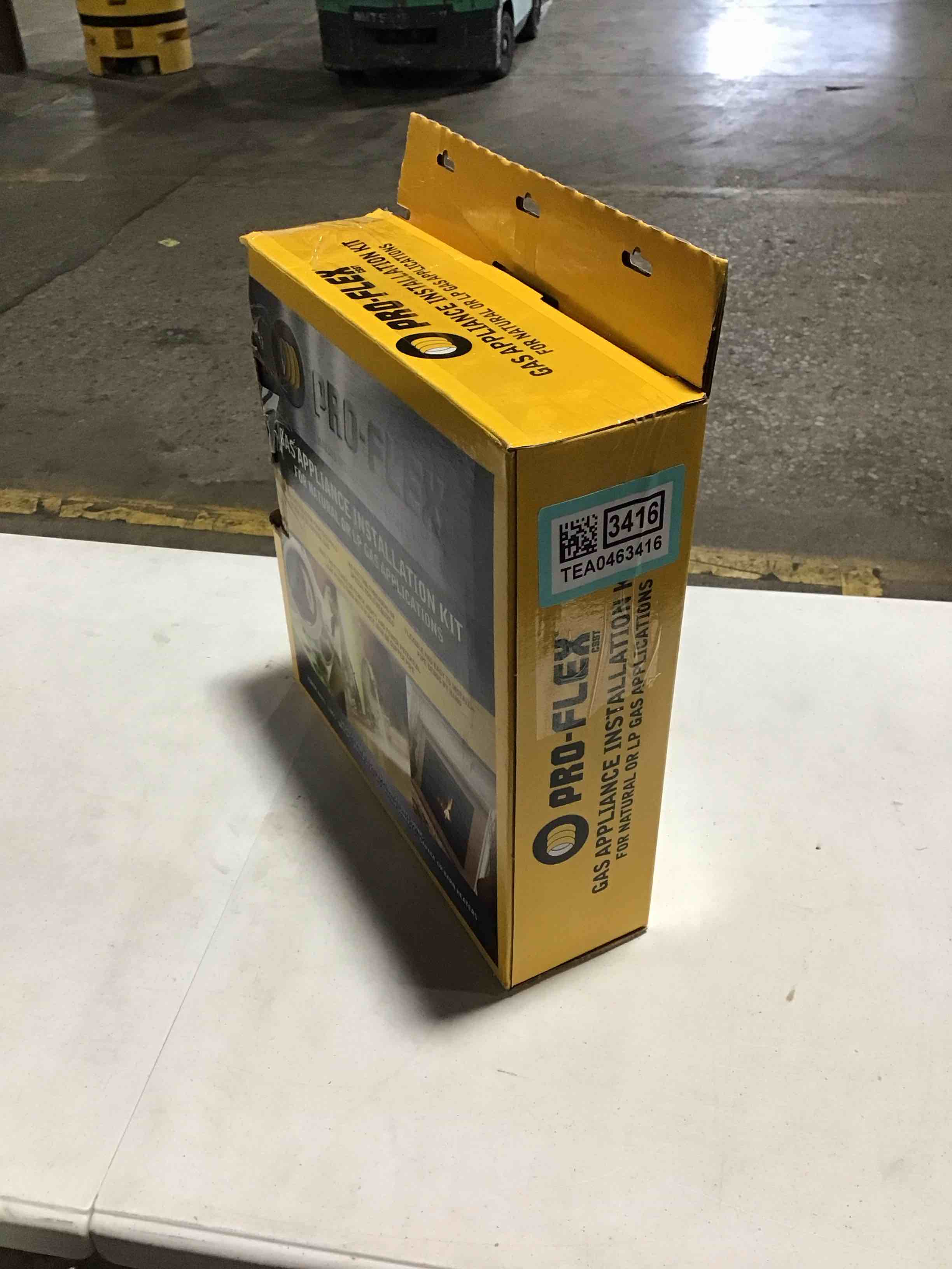 https://s3.amazonaws.com/lotting-images-prod/bidfta/TEA0463416_1730995718566.jpeg