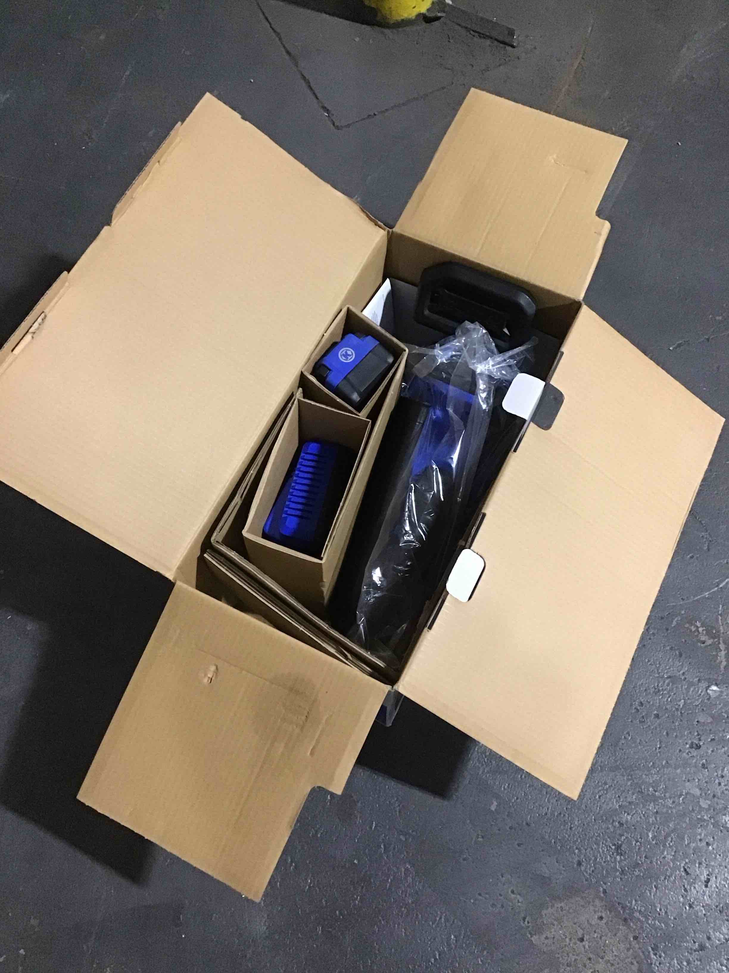 https://s3.amazonaws.com/lotting-images-prod/bidfta/TEA0463713_1730557122394.jpeg