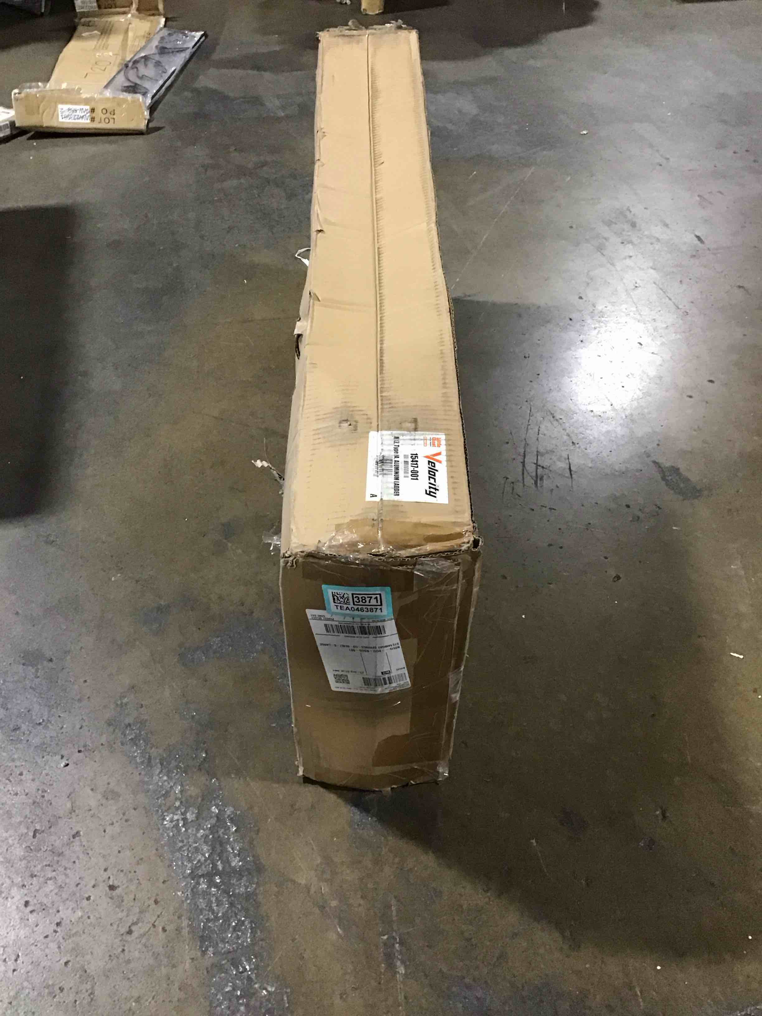 https://s3.amazonaws.com/lotting-images-prod/bidfta/TEA0463871_1730315221761.jpeg