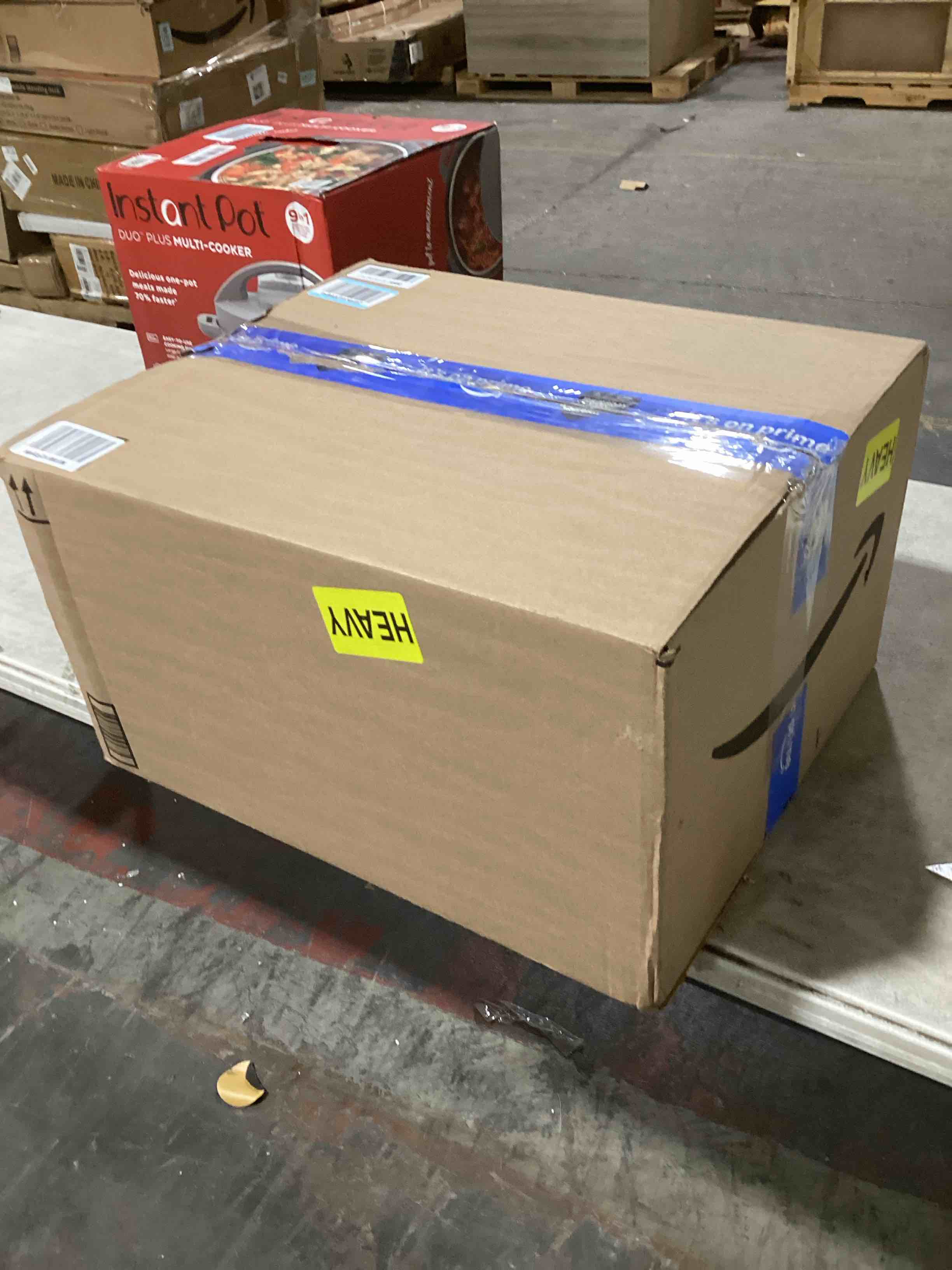 https://s3.amazonaws.com/lotting-images-prod/bidfta/TEA0464128_1730736850818.jpeg
