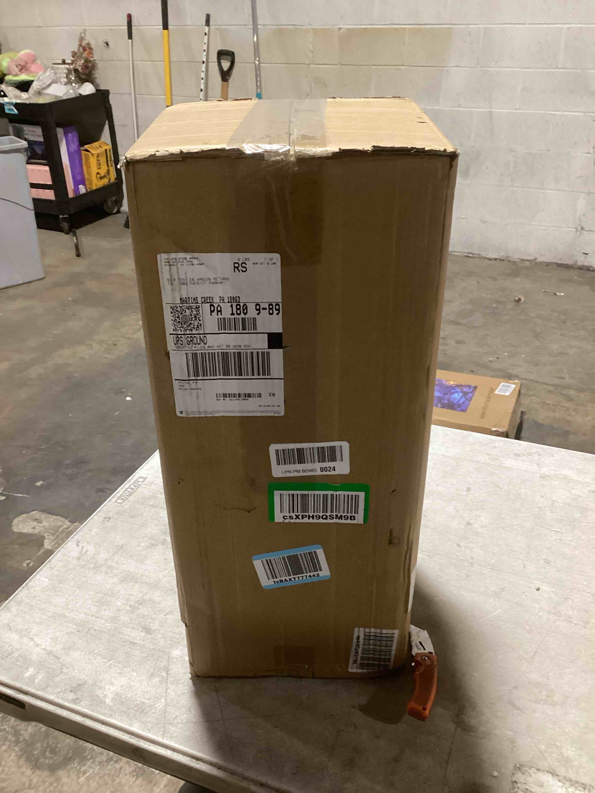https://s3.amazonaws.com/lotting-images-prod/bidfta/TEA0464902_1730375771490.jpeg