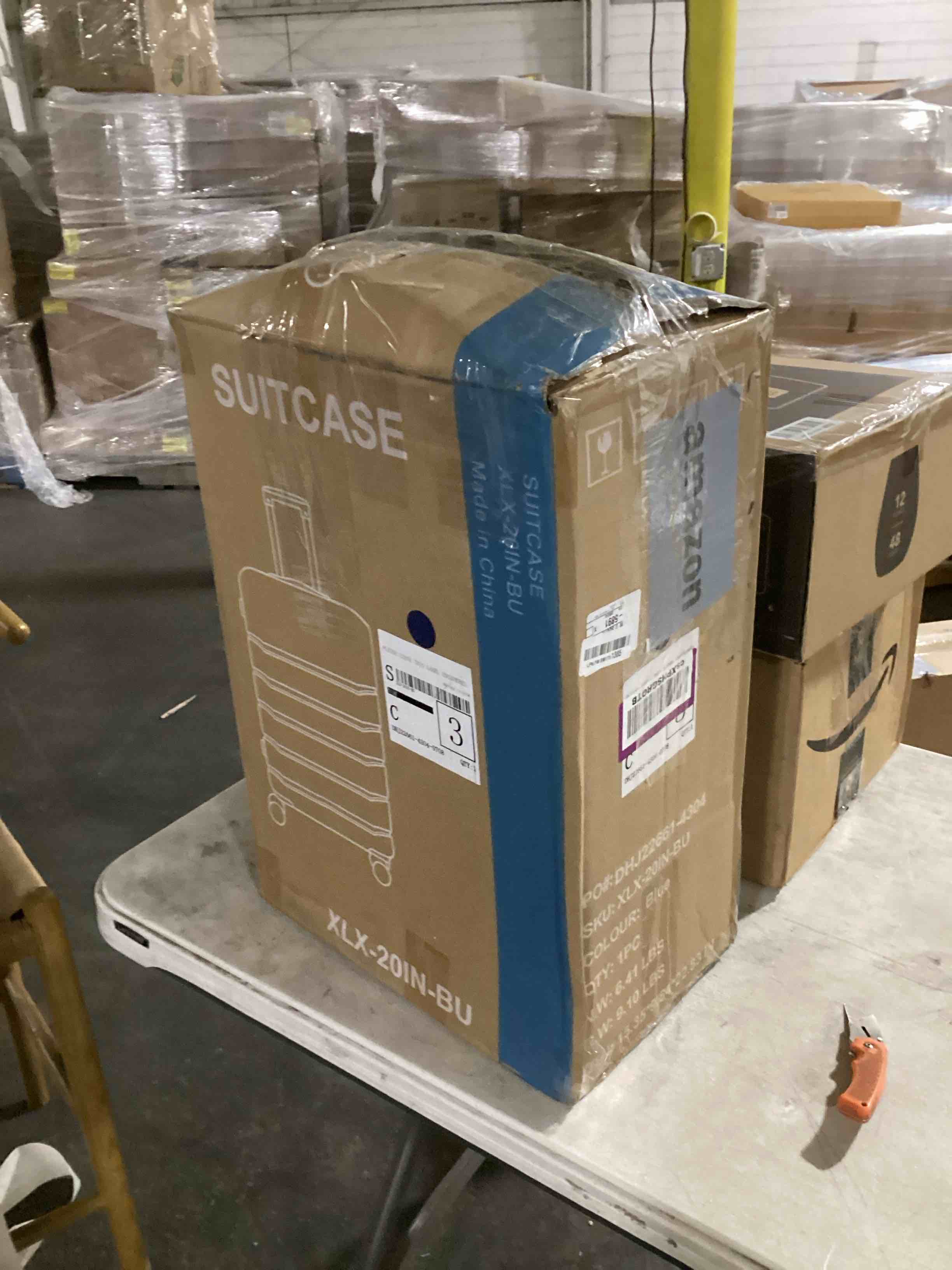 https://s3.amazonaws.com/lotting-images-prod/bidfta/TEA0465303_1730220863279.jpeg