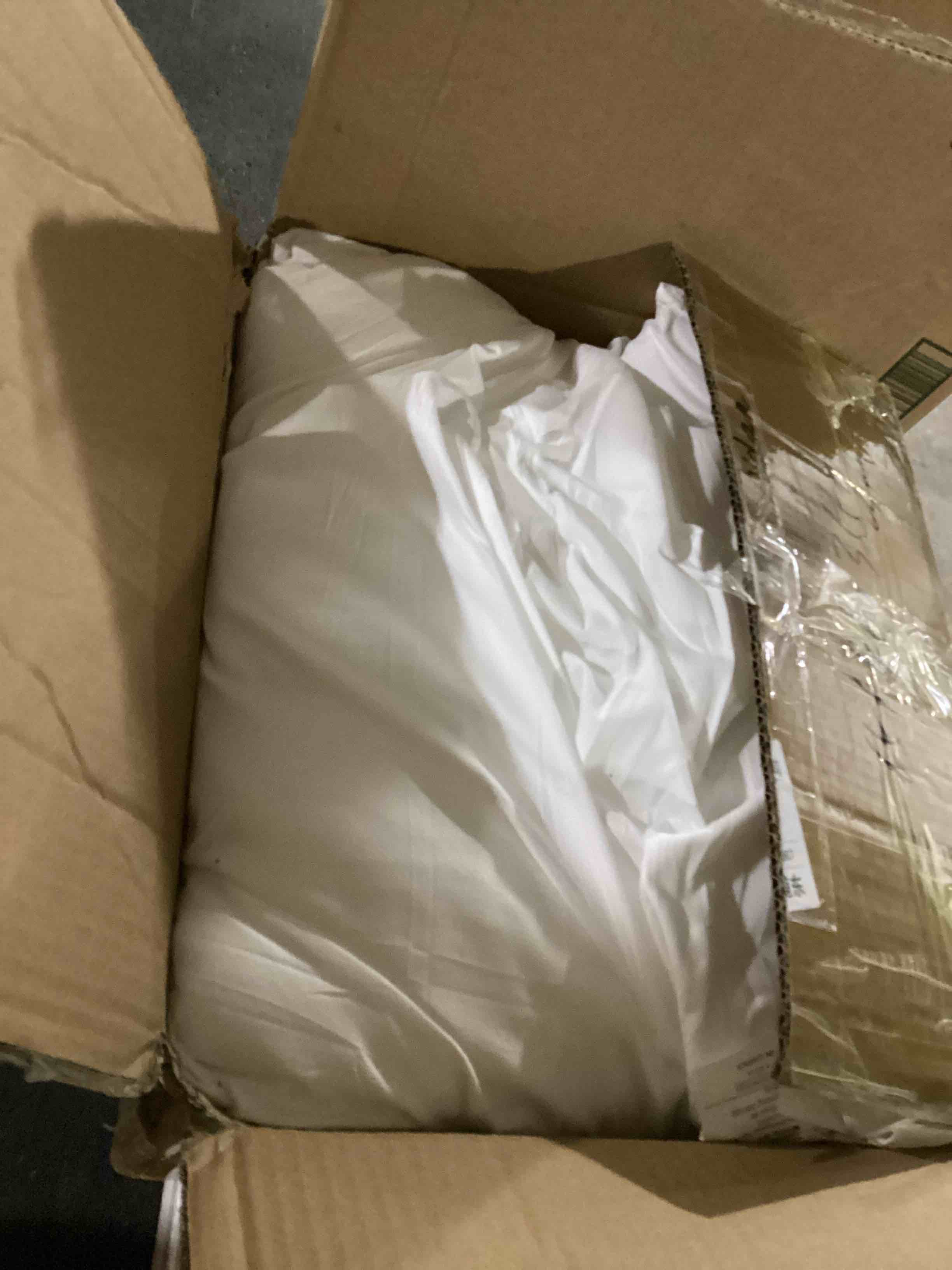 https://s3.amazonaws.com/lotting-images-prod/bidfta/TEA0465462_1730208021239.jpeg