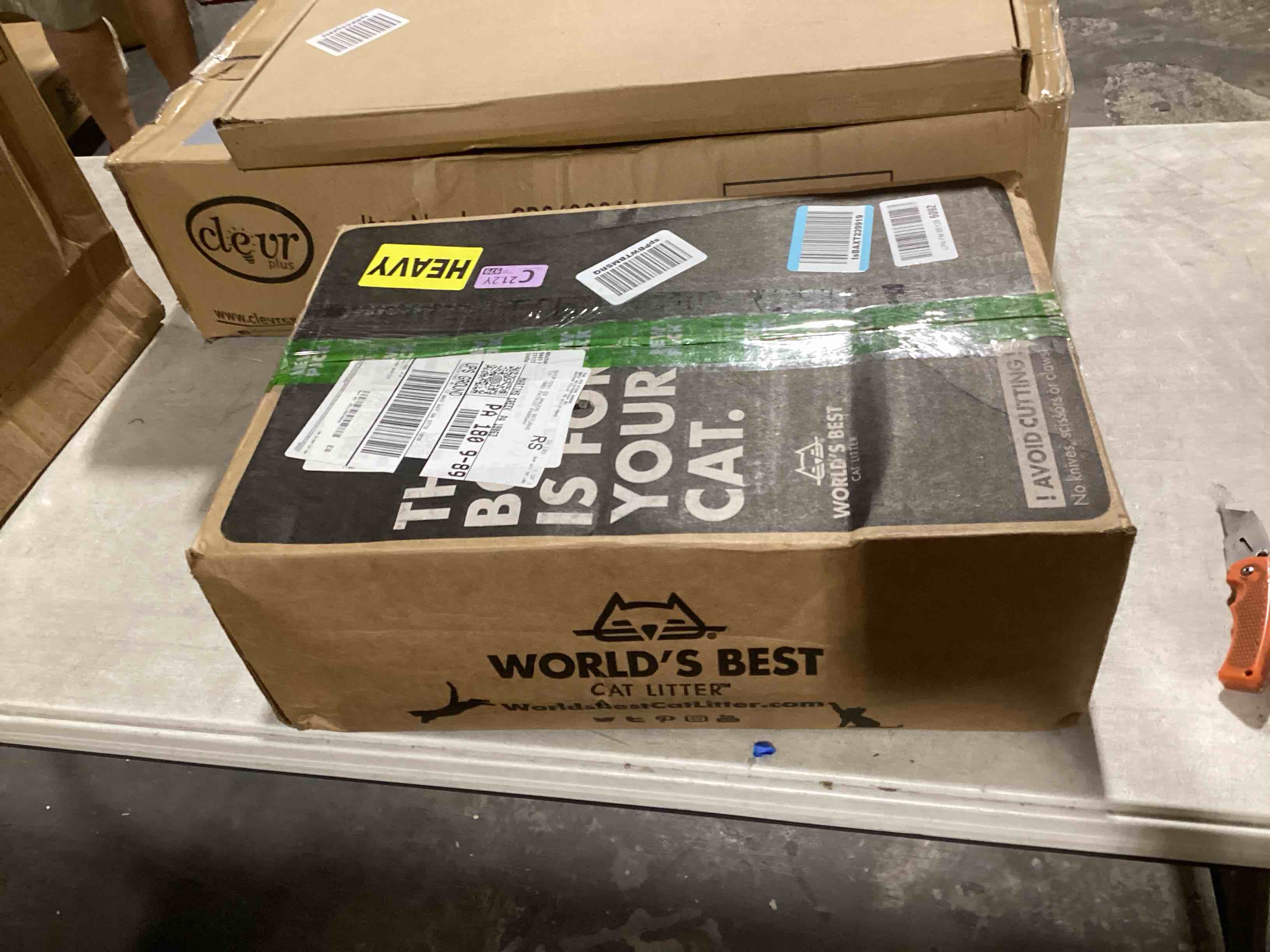 https://s3.amazonaws.com/lotting-images-prod/bidfta/TEA0465610_1730141353886.jpeg