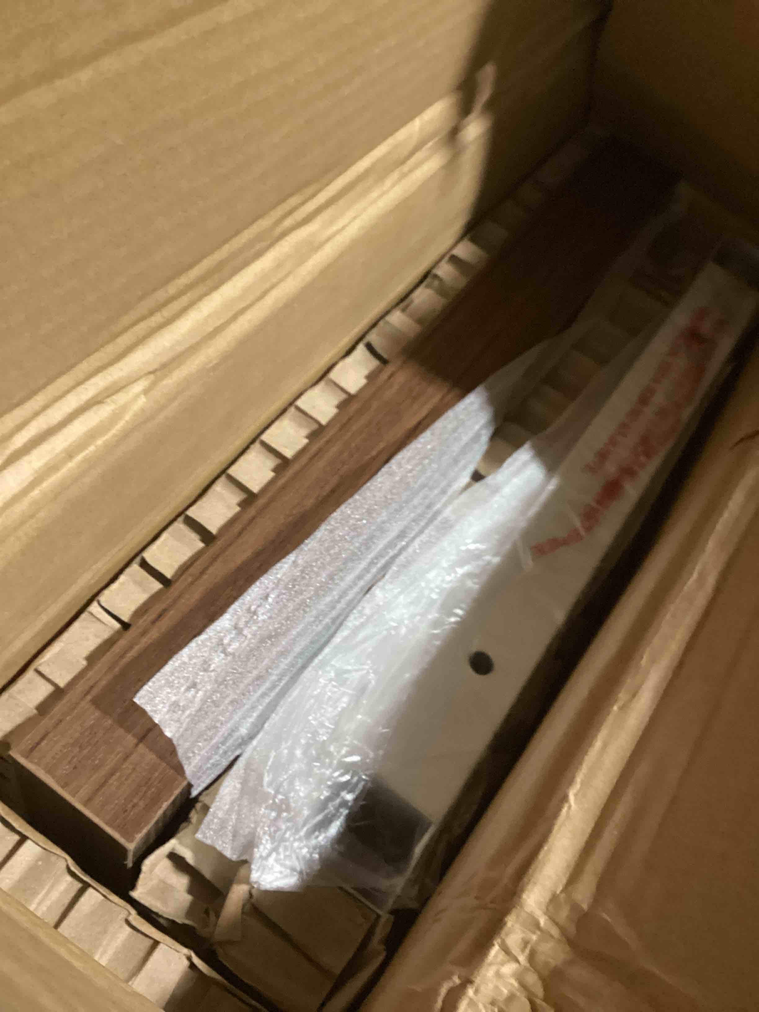 https://s3.amazonaws.com/lotting-images-prod/bidfta/TEA0465611_1730141675958.jpeg