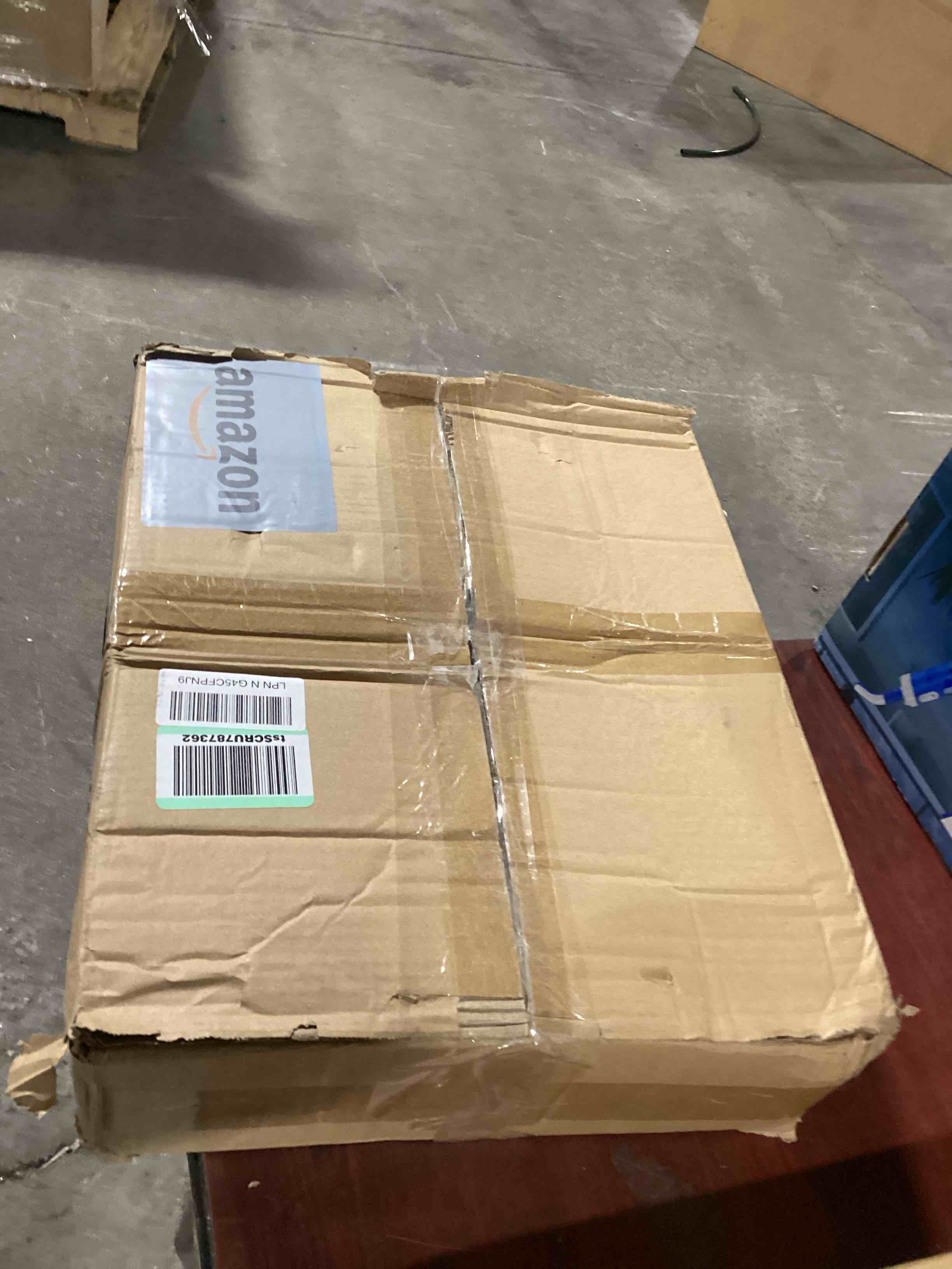 https://s3.amazonaws.com/lotting-images-prod/bidfta/TEA0465997_1729955271114.jpeg