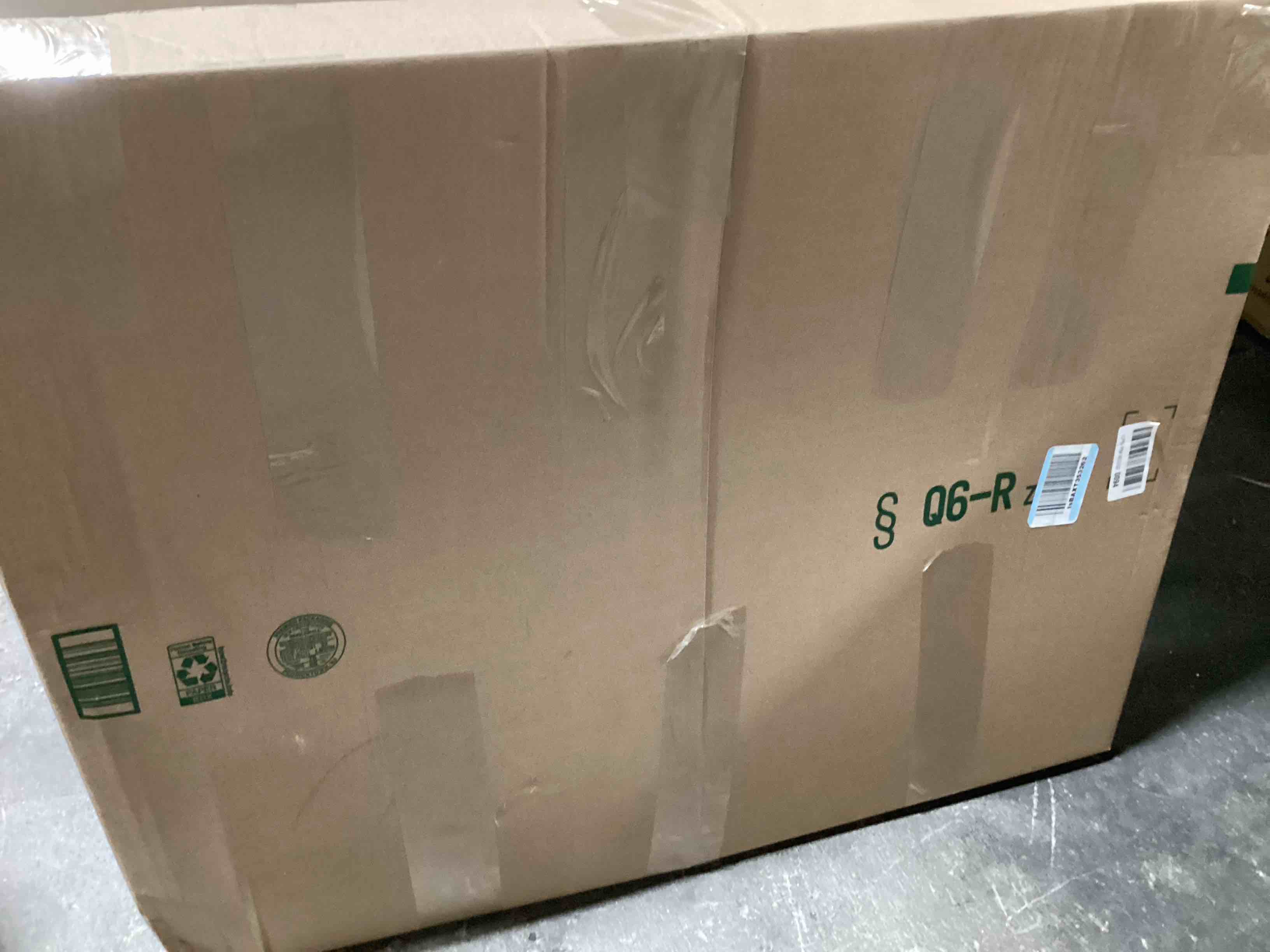 https://s3.amazonaws.com/lotting-images-prod/bidfta/TEA0466225_1730985935848.jpeg