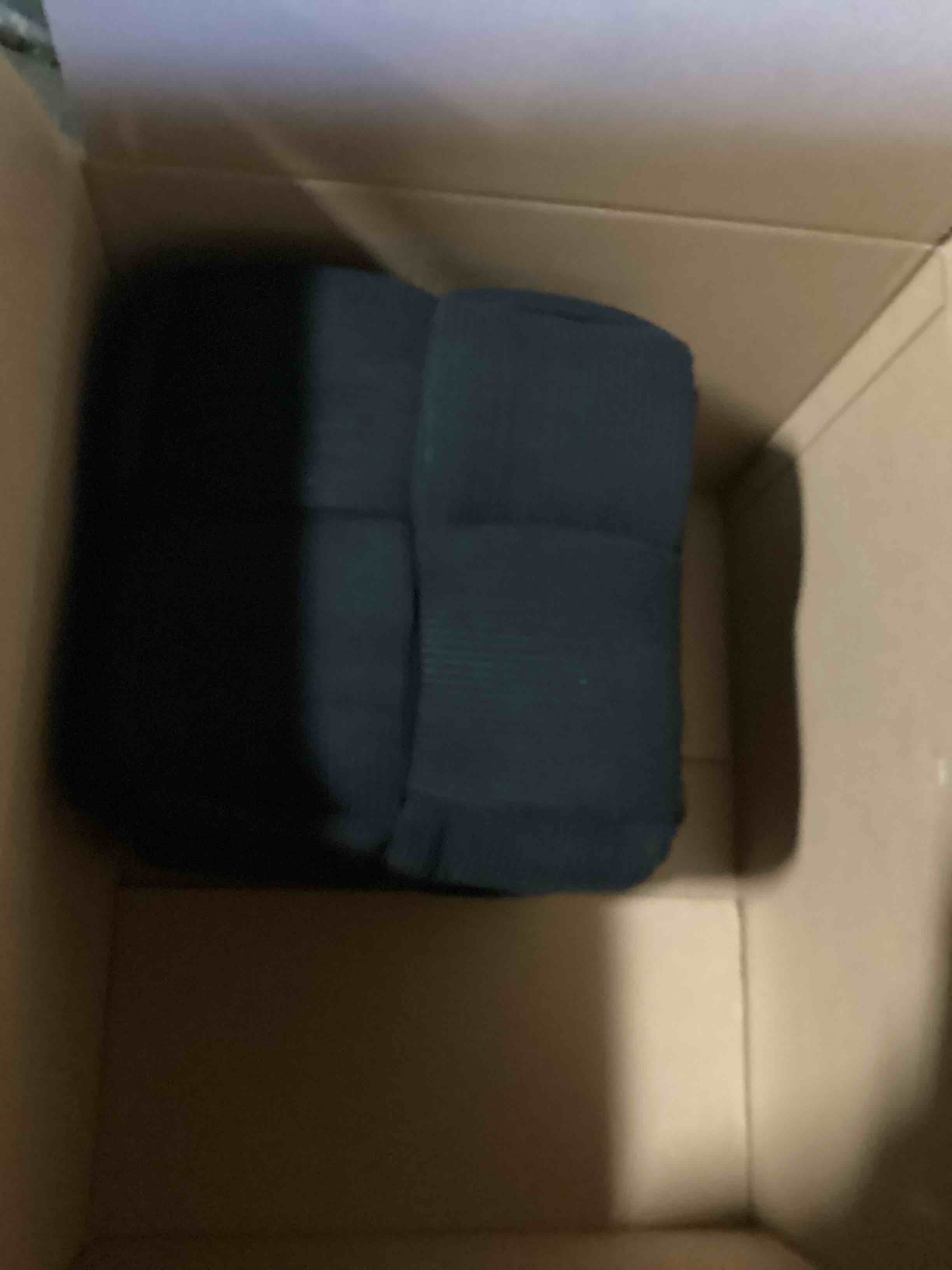 https://s3.amazonaws.com/lotting-images-prod/bidfta/TEA0466717_1730476079128.jpeg