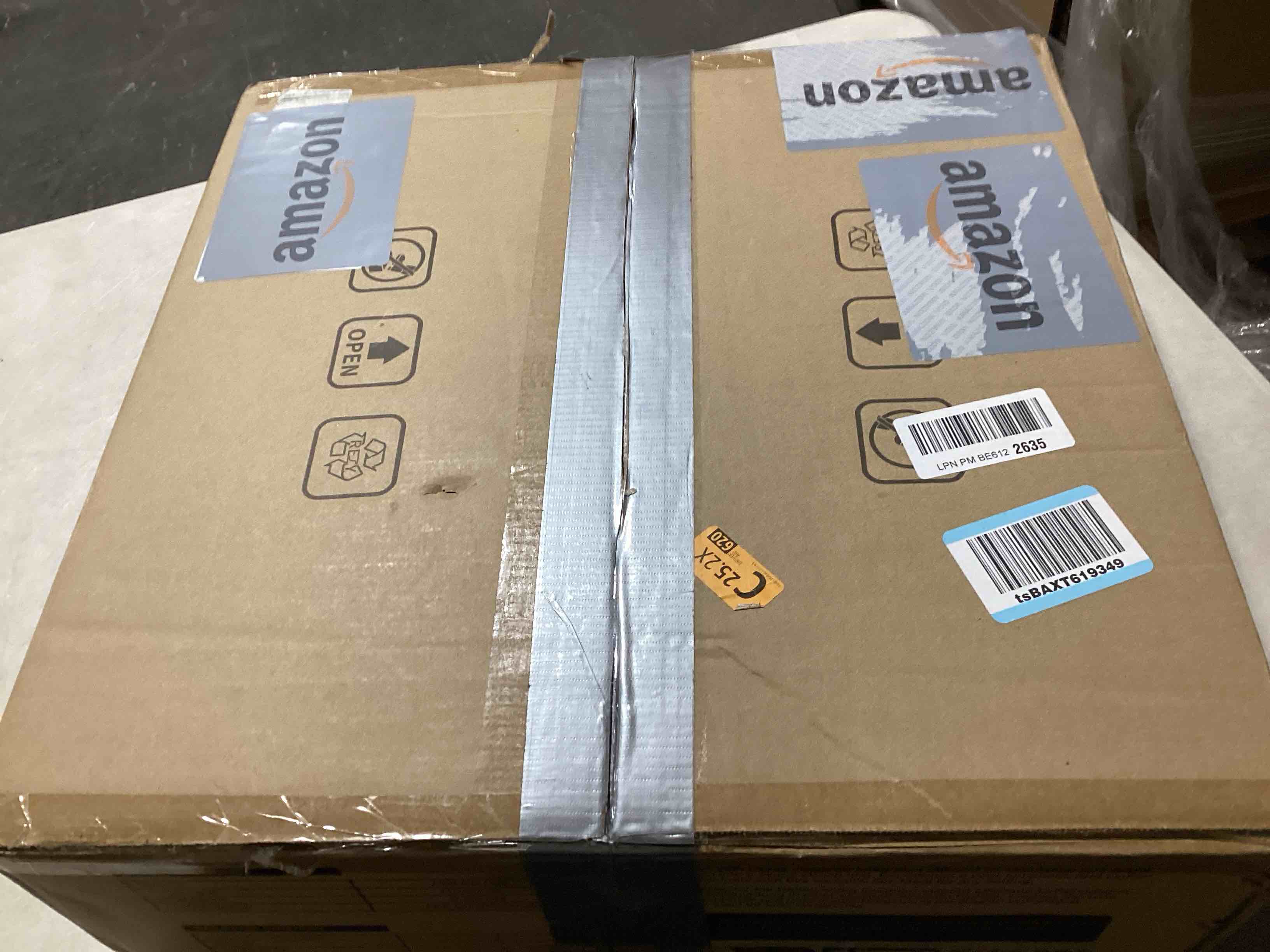 https://s3.amazonaws.com/lotting-images-prod/bidfta/TEA0466959_1730380217060.jpeg
