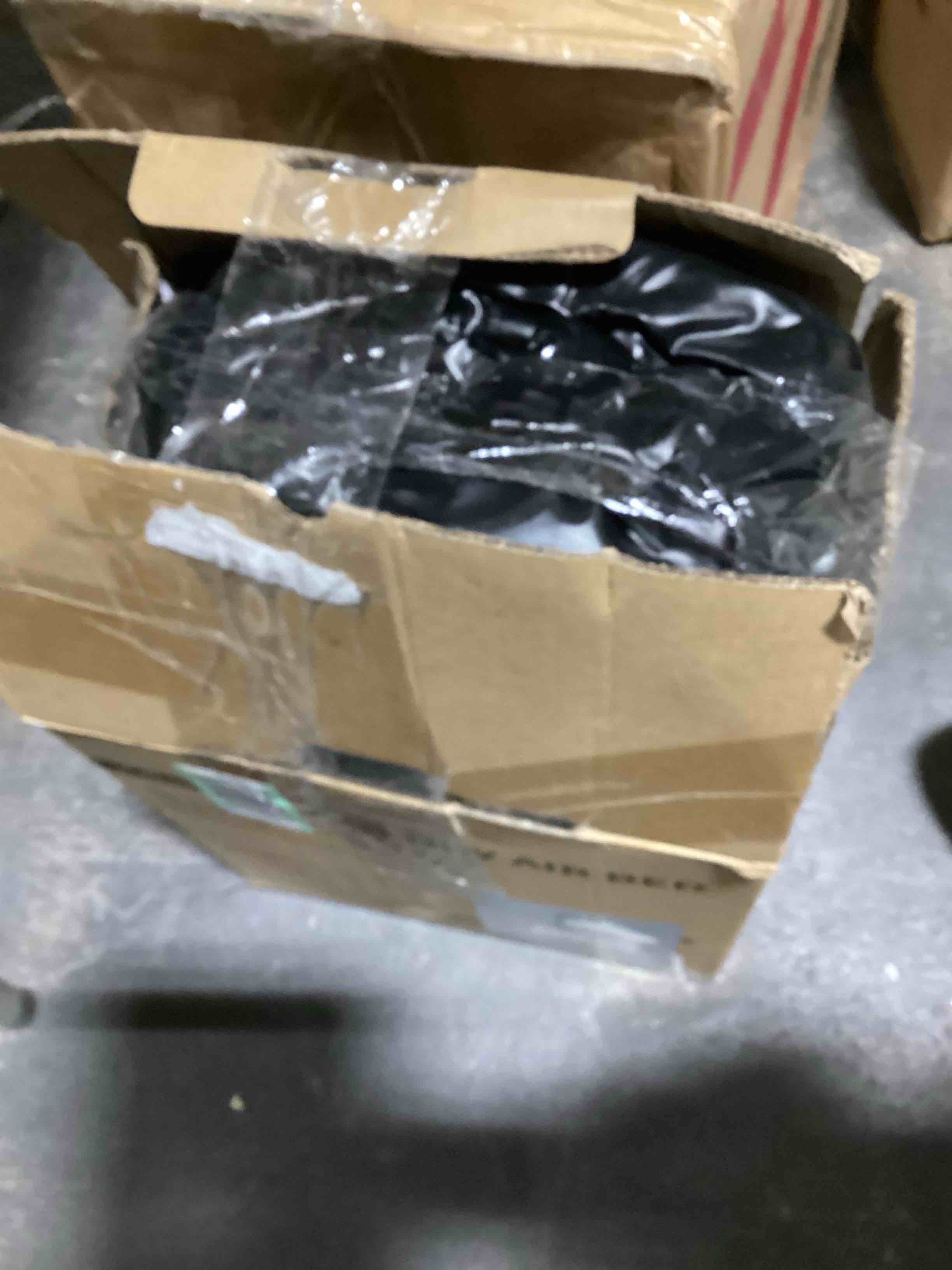 https://s3.amazonaws.com/lotting-images-prod/bidfta/TEA0467237_1730211968423.jpeg
