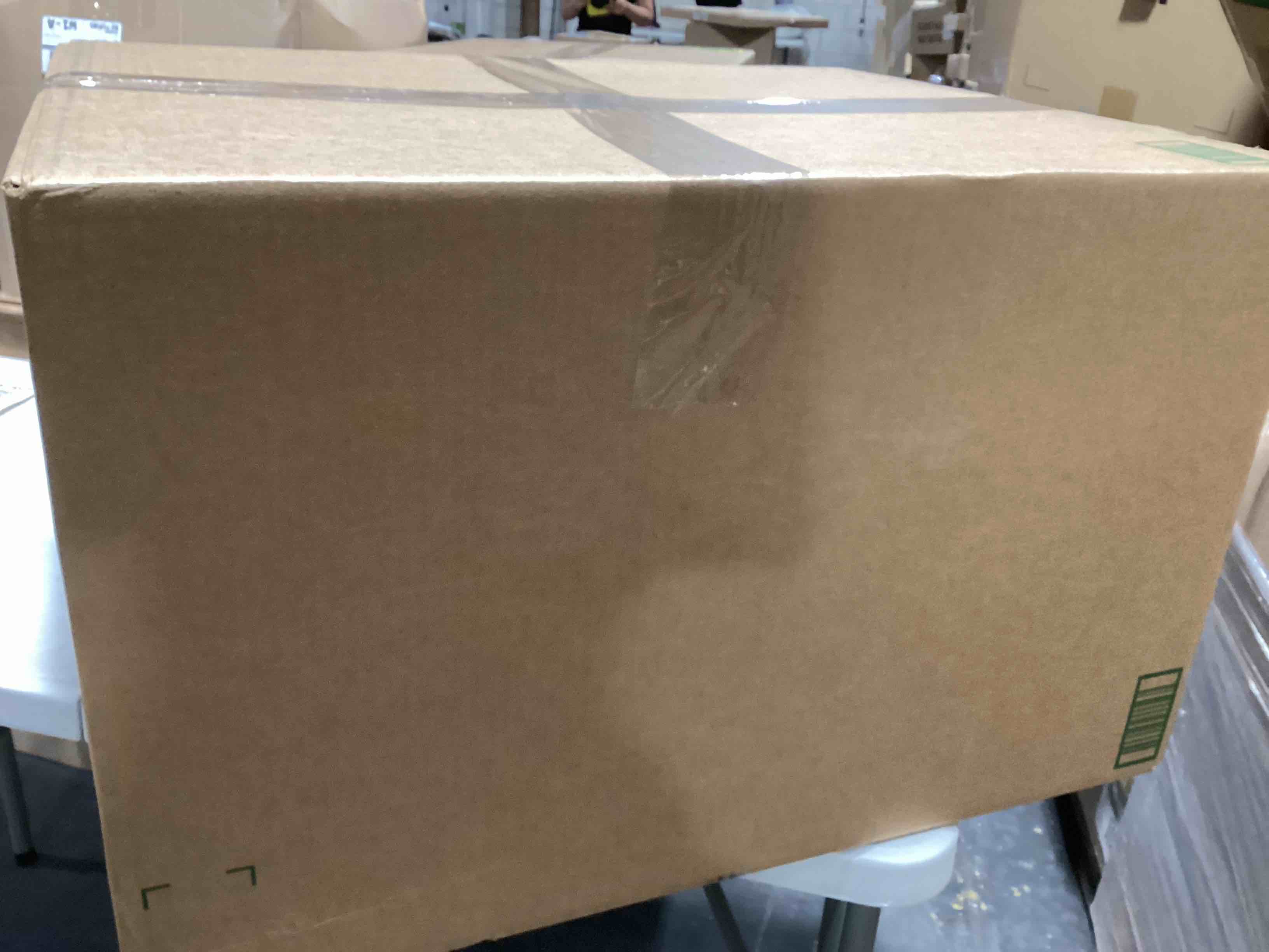https://s3.amazonaws.com/lotting-images-prod/bidfta/TEA0467501_1729866474456.jpeg