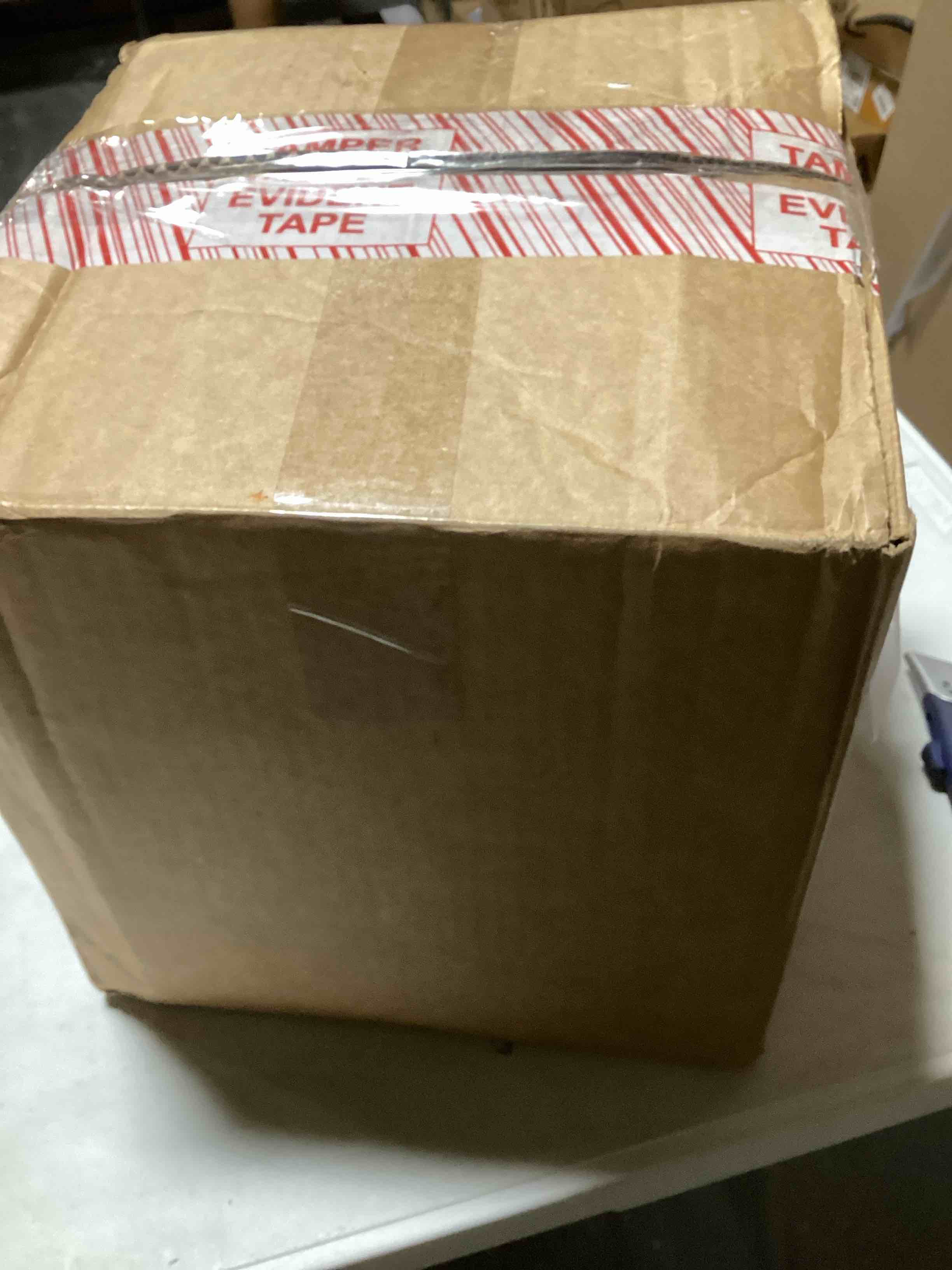 https://s3.amazonaws.com/lotting-images-prod/bidfta/TEA0467653_1729689503167.jpeg