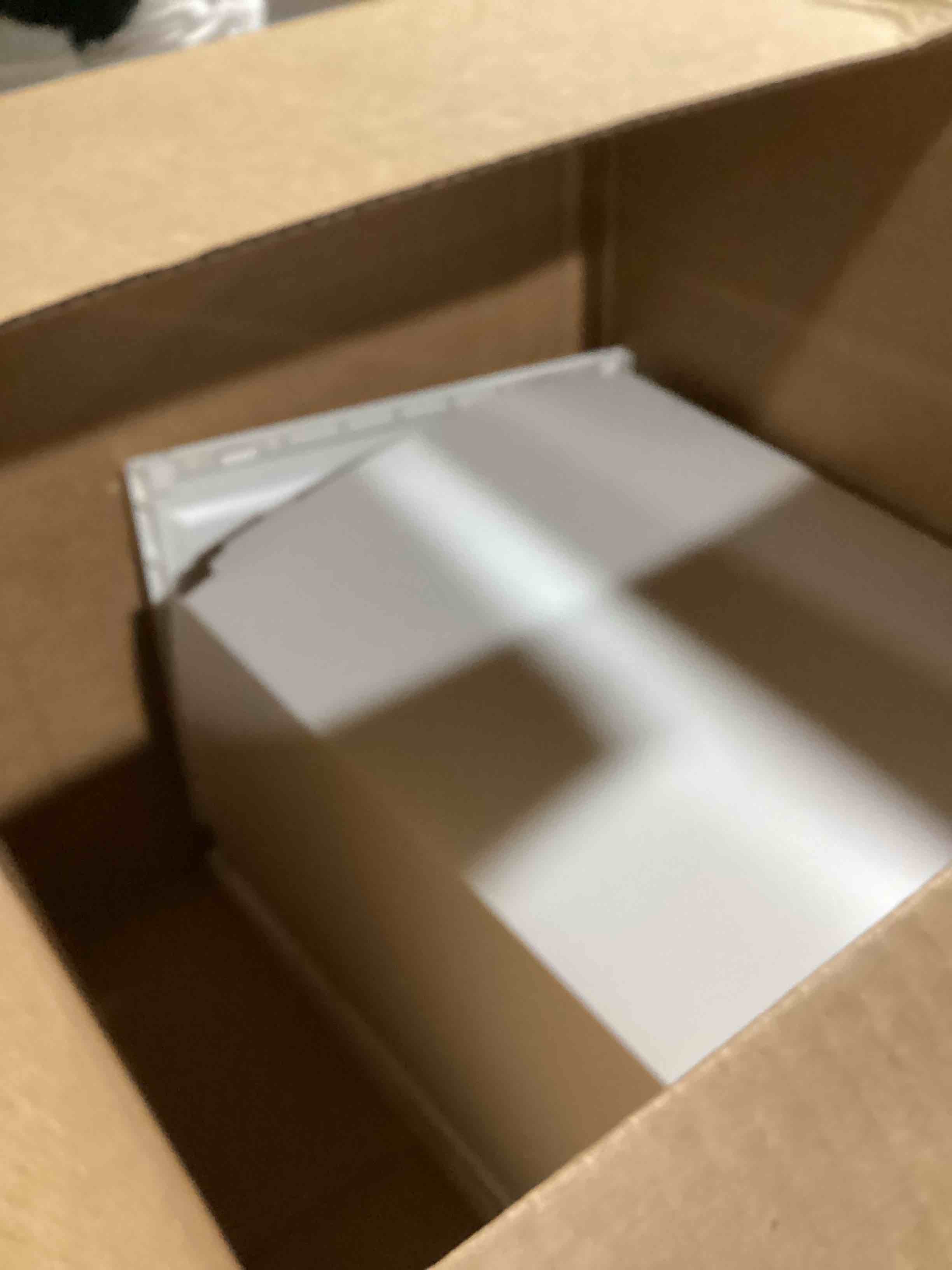 https://s3.amazonaws.com/lotting-images-prod/bidfta/TEA0467813_1729535132933.jpeg