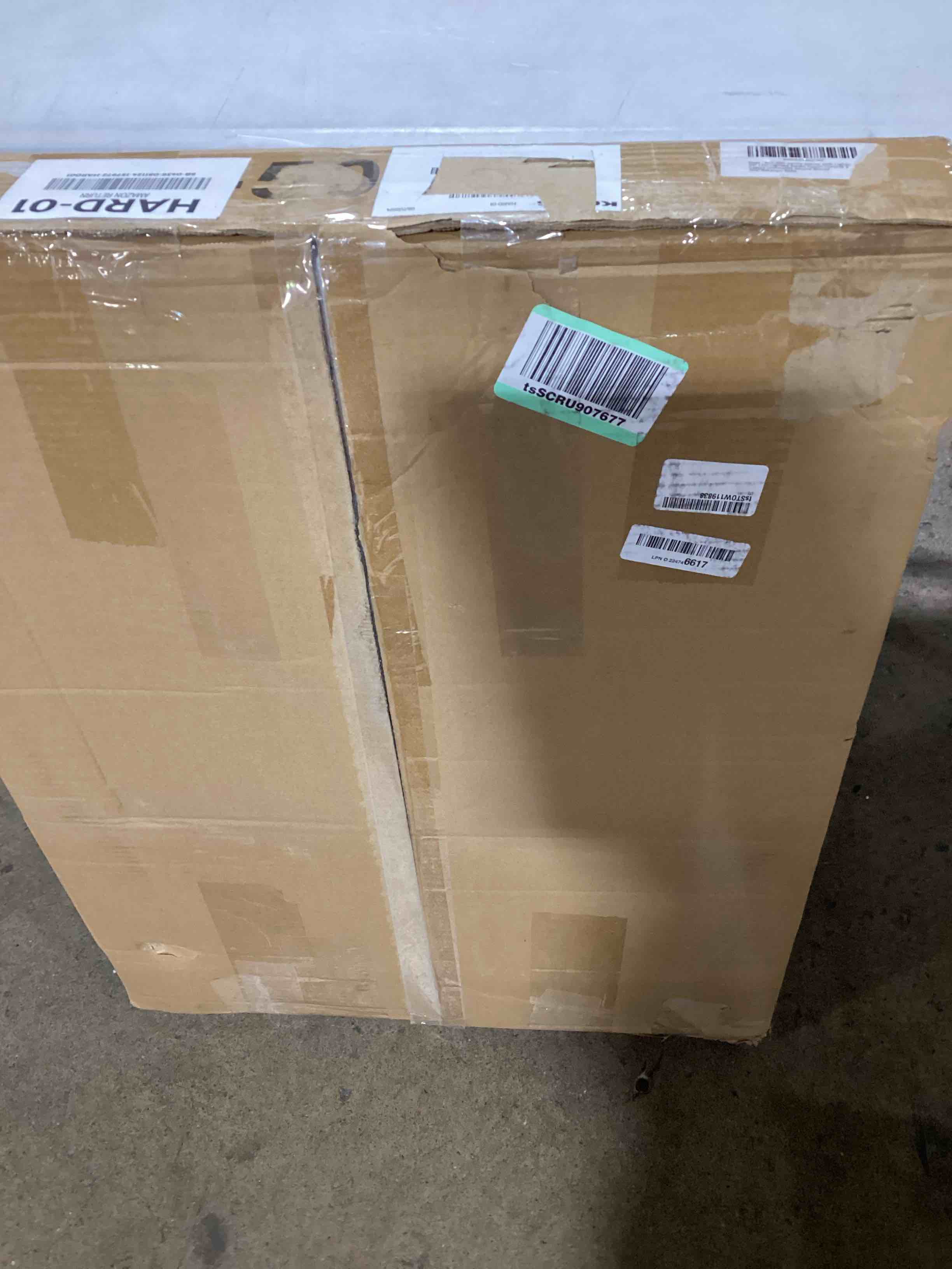 https://s3.amazonaws.com/lotting-images-prod/bidfta/TEA0467867_1729529534313.jpeg
