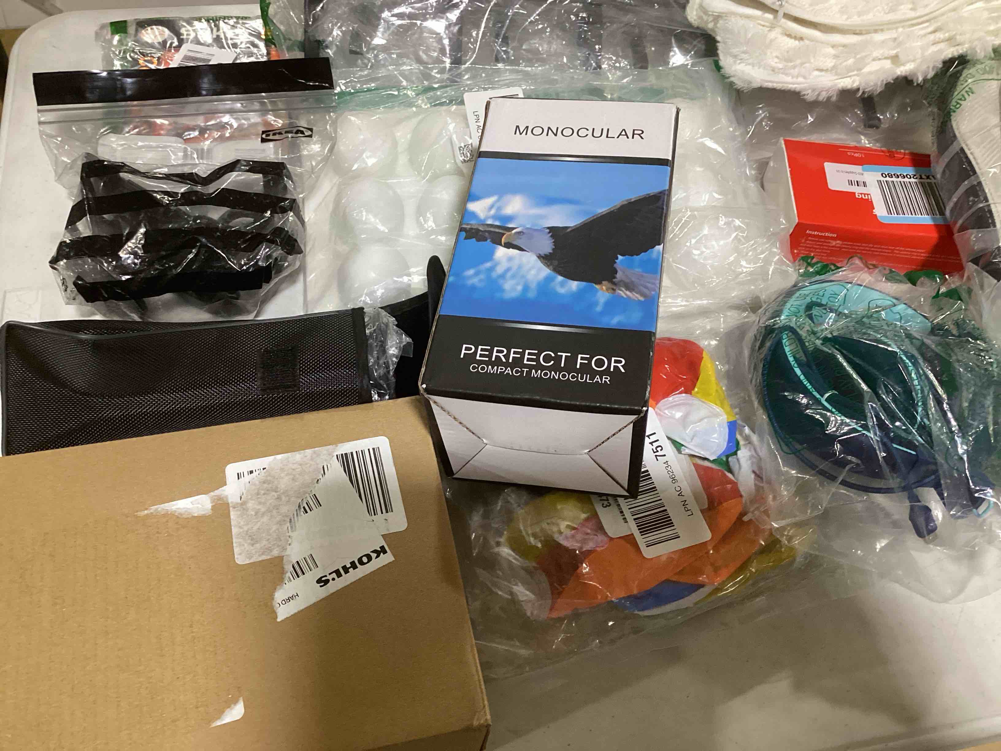 https://s3.amazonaws.com/lotting-images-prod/bidfta/TEA0468403_1731425416806.jpeg