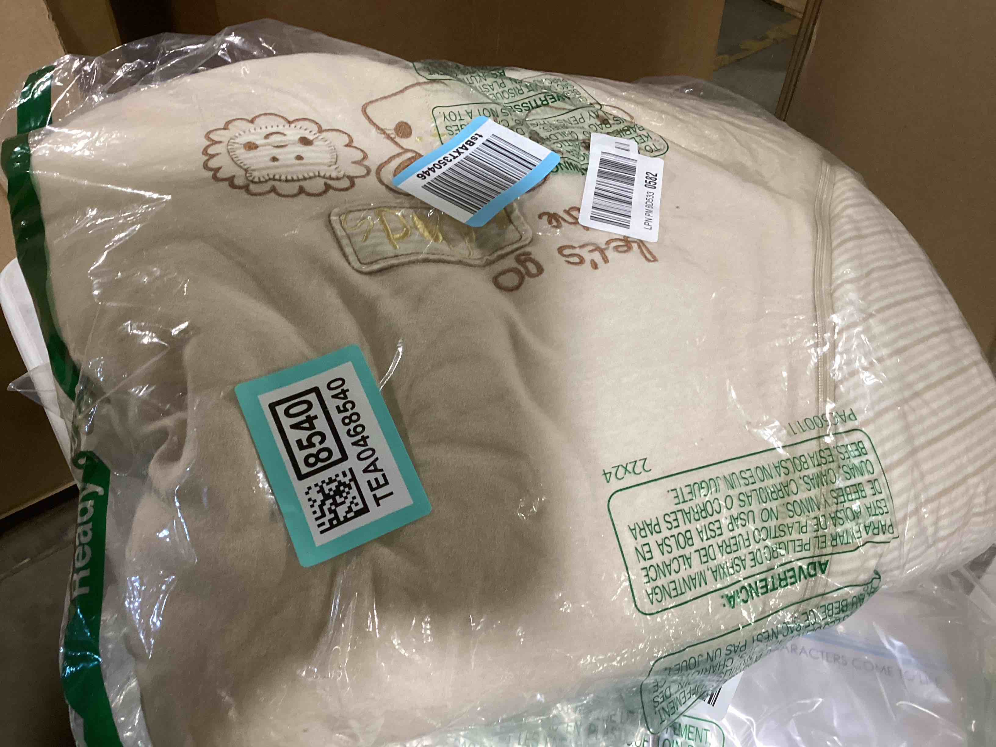 https://s3.amazonaws.com/lotting-images-prod/bidfta/TEA0468540_1731335028419.jpeg