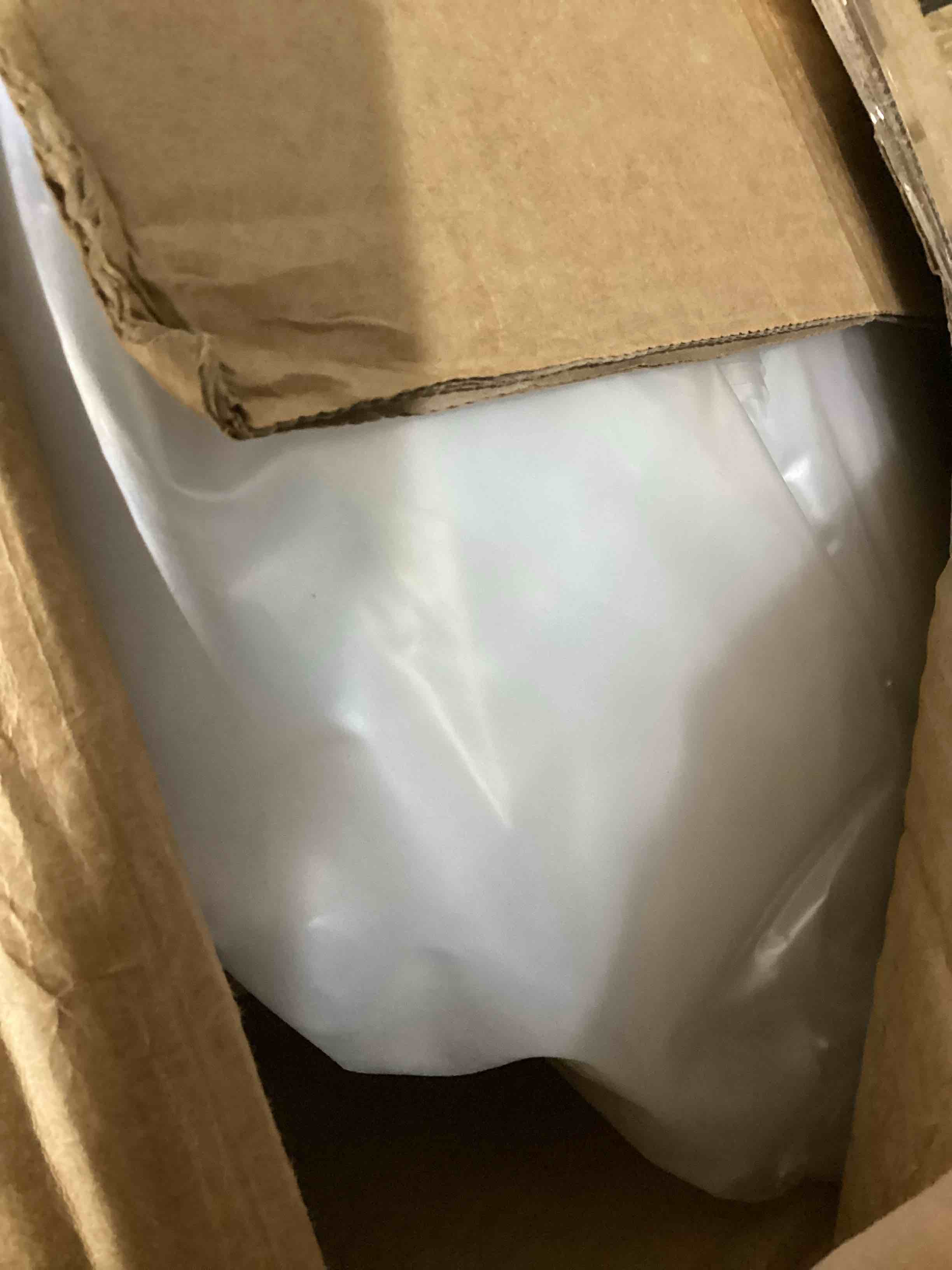 https://s3.amazonaws.com/lotting-images-prod/bidfta/TEA0470811_1731349616910.jpeg