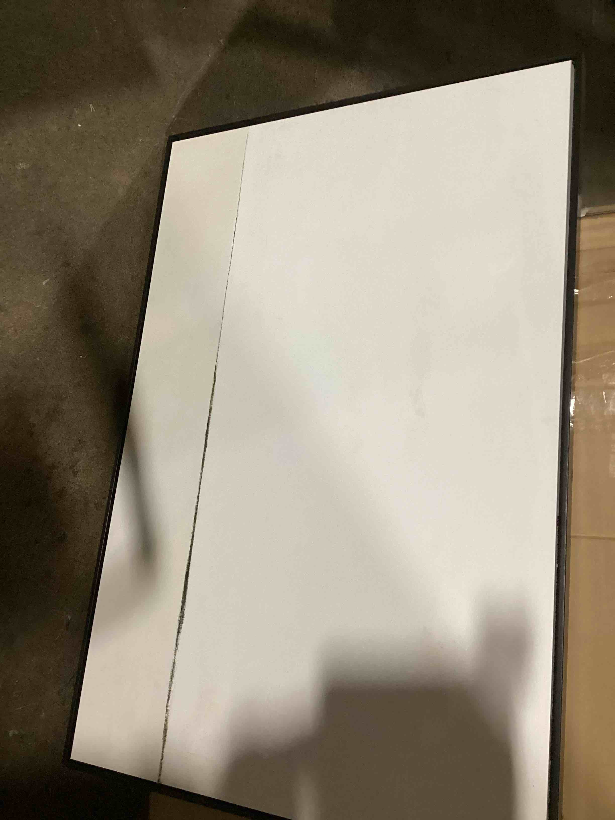 https://s3.amazonaws.com/lotting-images-prod/bidfta/TEA0470822_1731334857671.jpeg