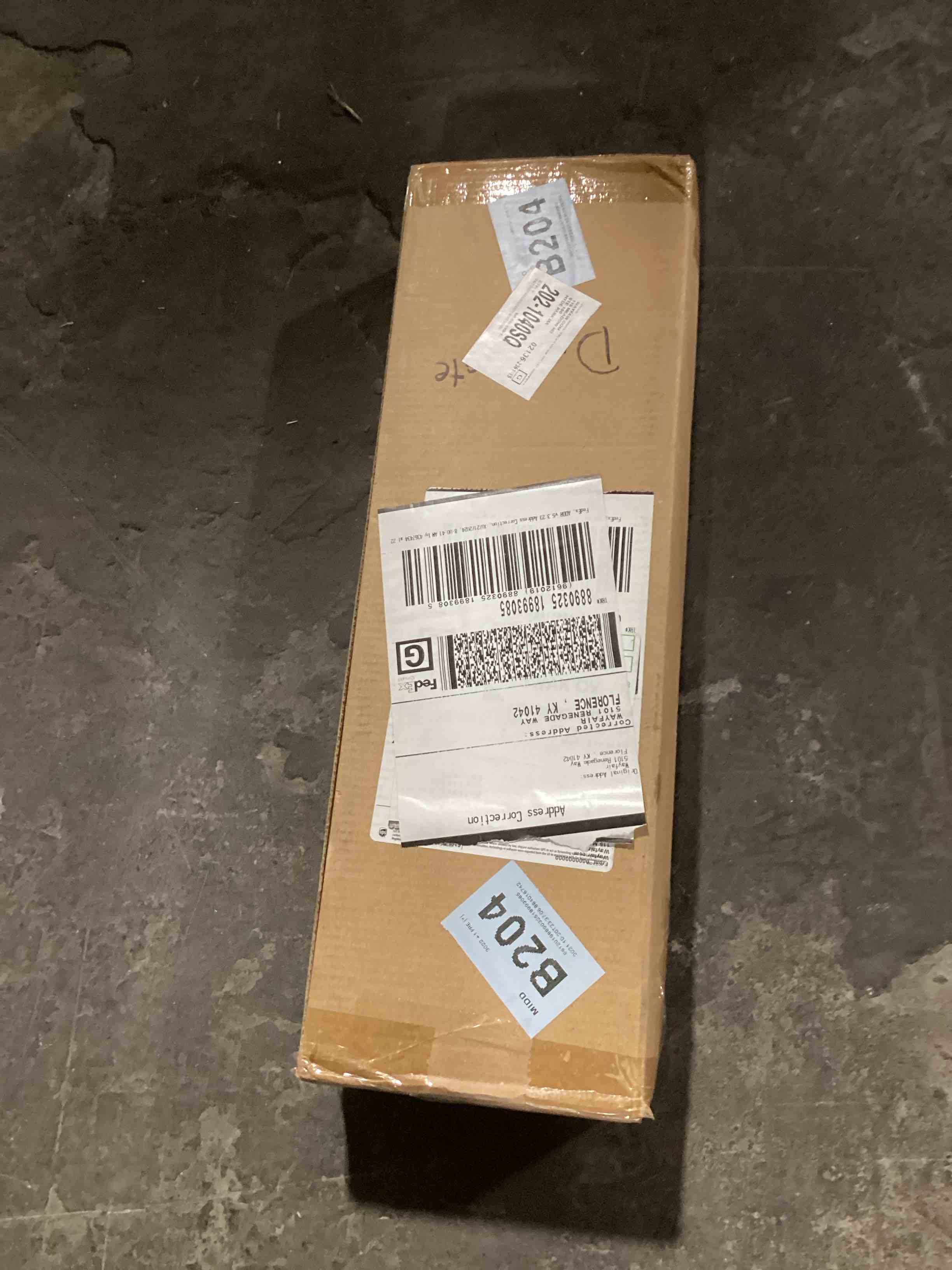 https://s3.amazonaws.com/lotting-images-prod/bidfta/TEA0471898_1730569274796.jpeg