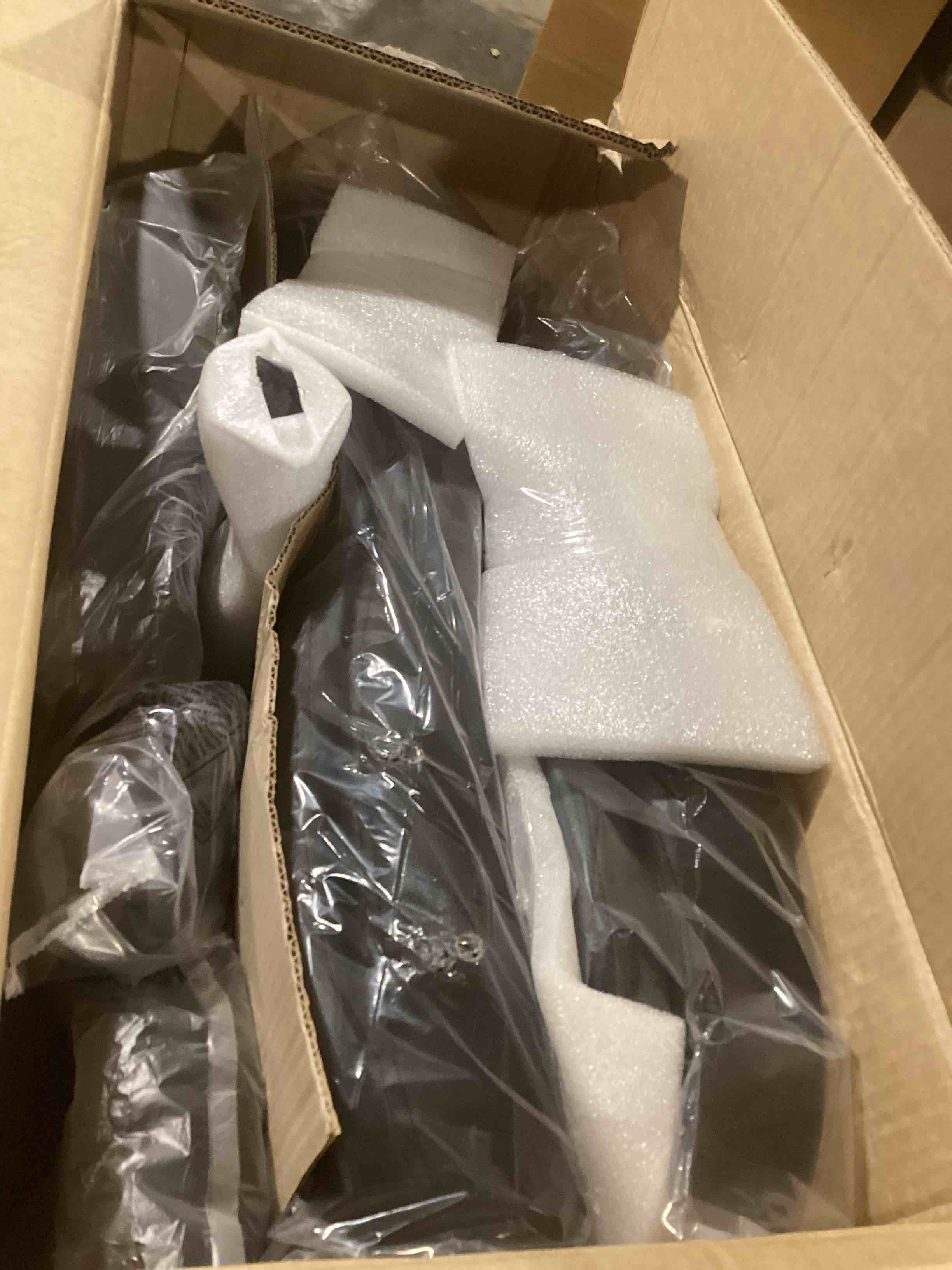 https://s3.amazonaws.com/lotting-images-prod/bidfta/TEA0472127_1736342514269.jpeg