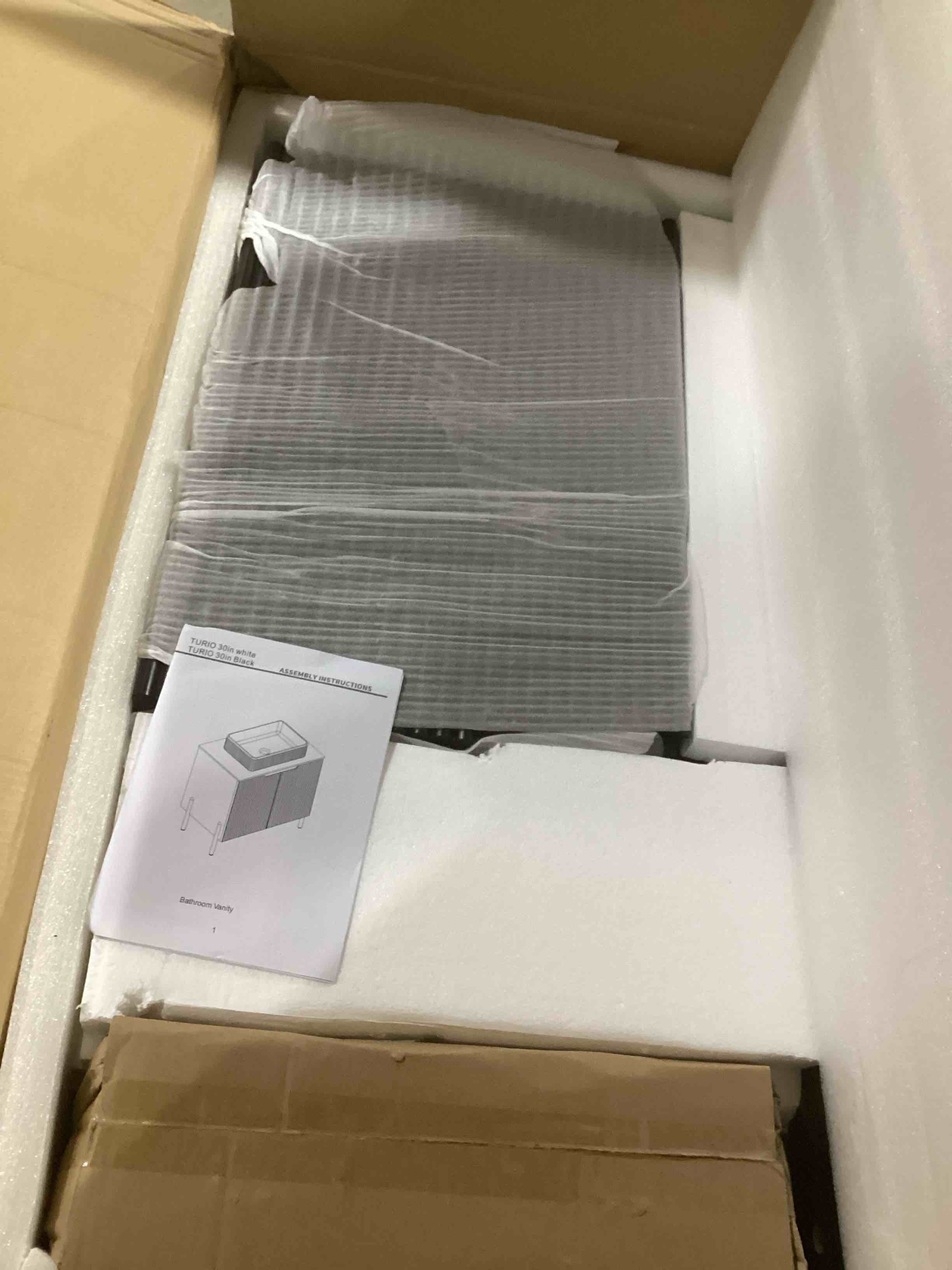 https://s3.amazonaws.com/lotting-images-prod/bidfta/TEA0472152_1735910239711.jpeg
