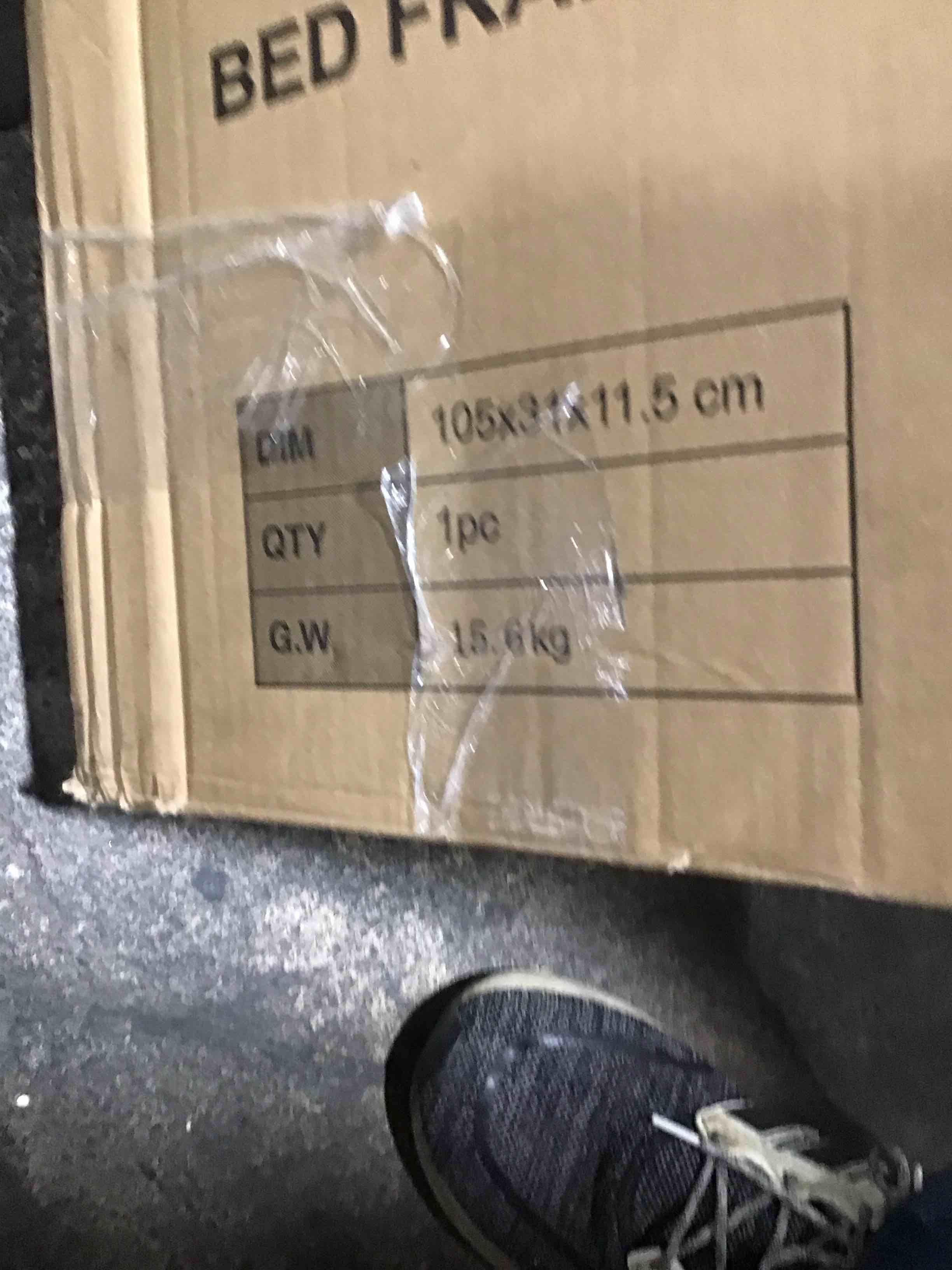 UNKNOWN BED FRAME BRAND OR SIZE