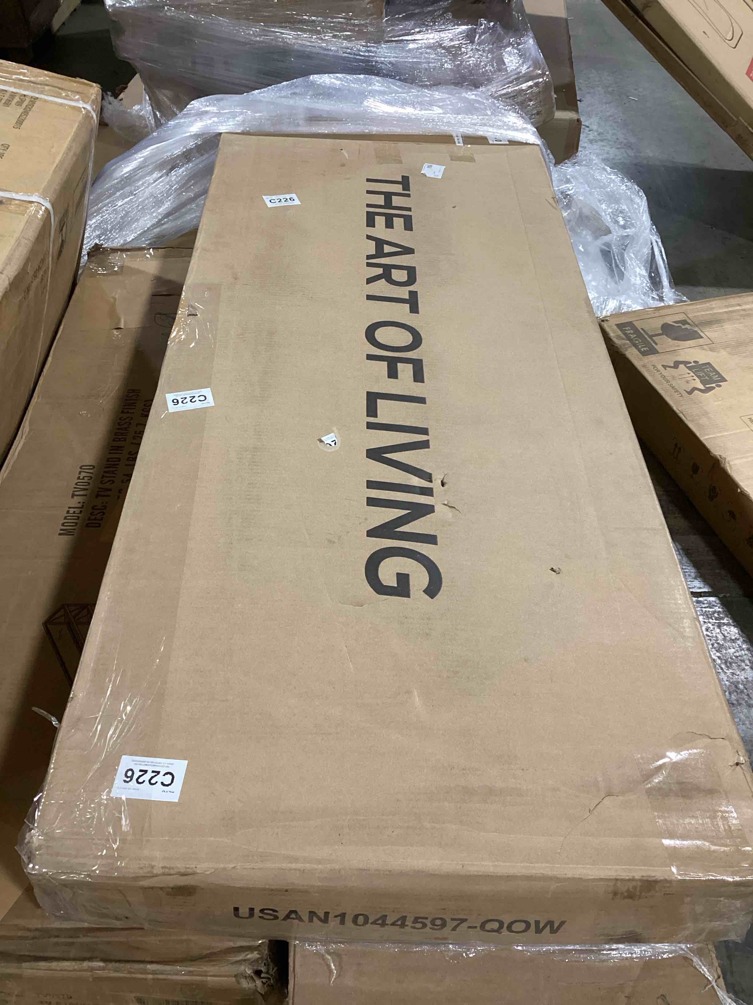 https://s3.amazonaws.com/lotting-images-prod/bidfta/TEA0474374_1732897531930.jpeg