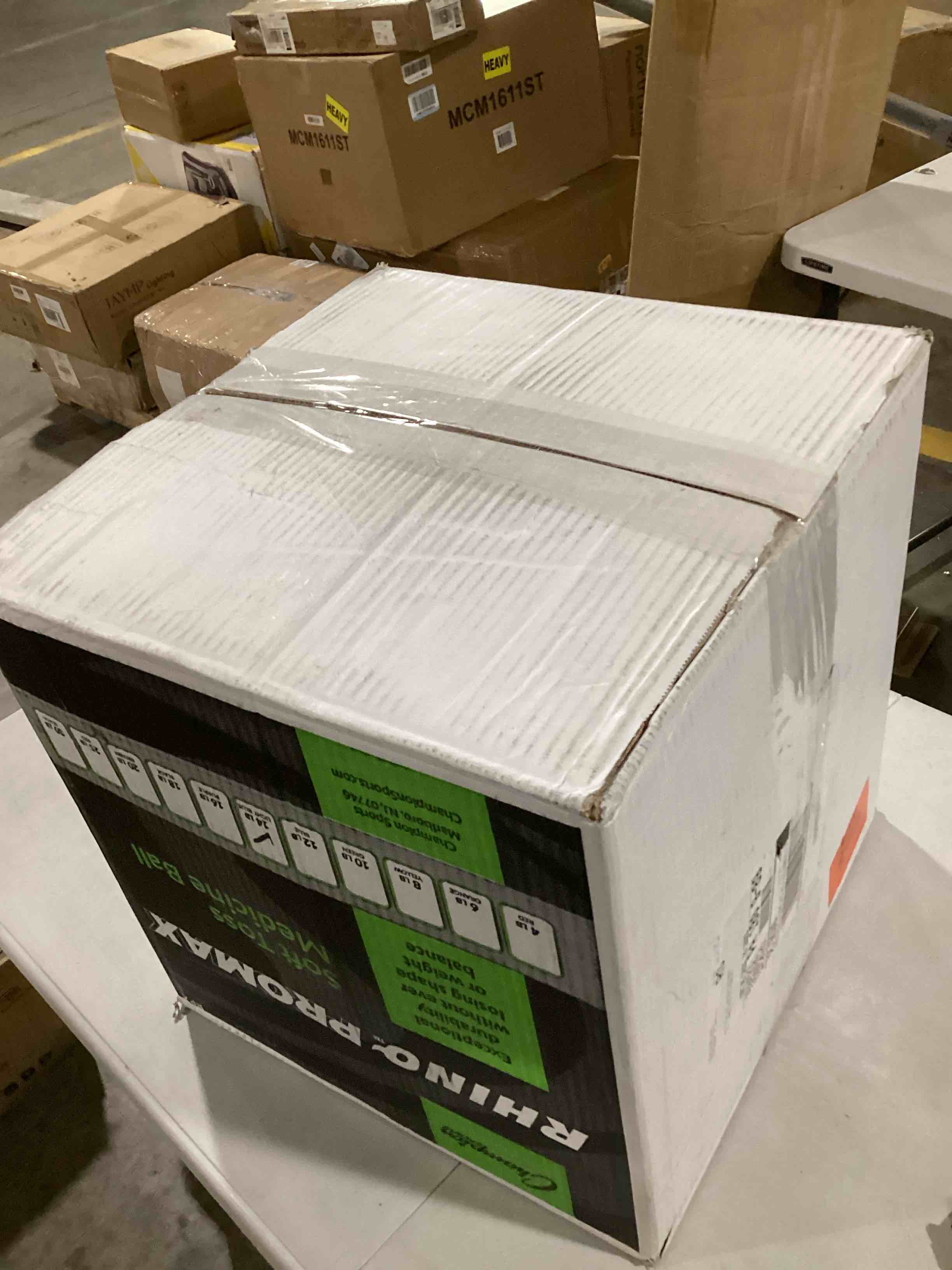 https://s3.amazonaws.com/lotting-images-prod/bidfta/TEA0474692_1732134100391.jpeg