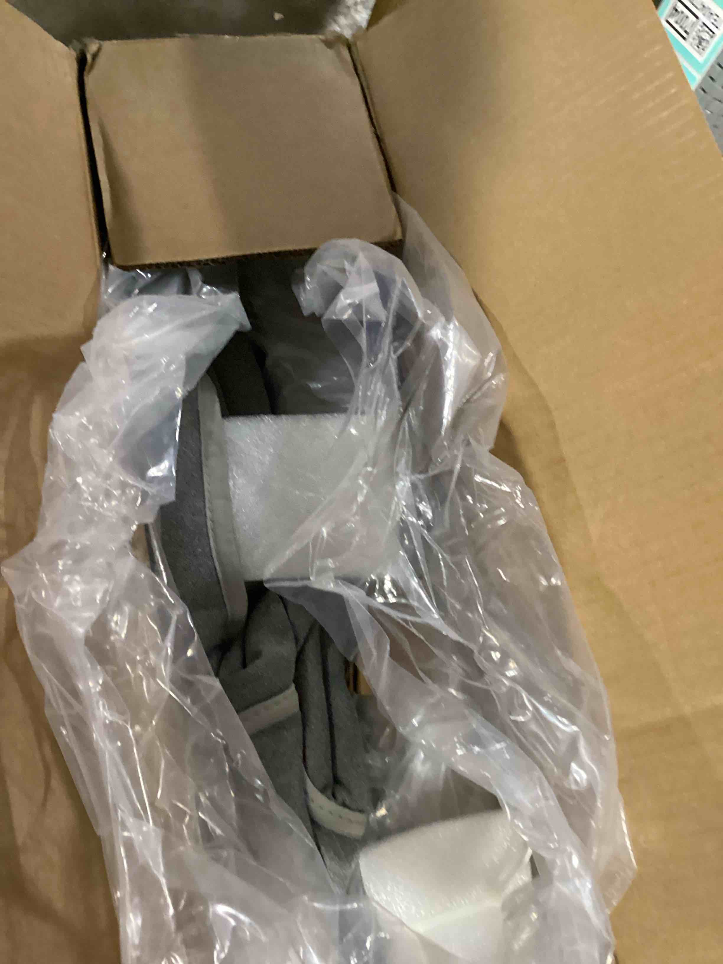 https://s3.amazonaws.com/lotting-images-prod/bidfta/TEA0477115_1731080147042.jpeg