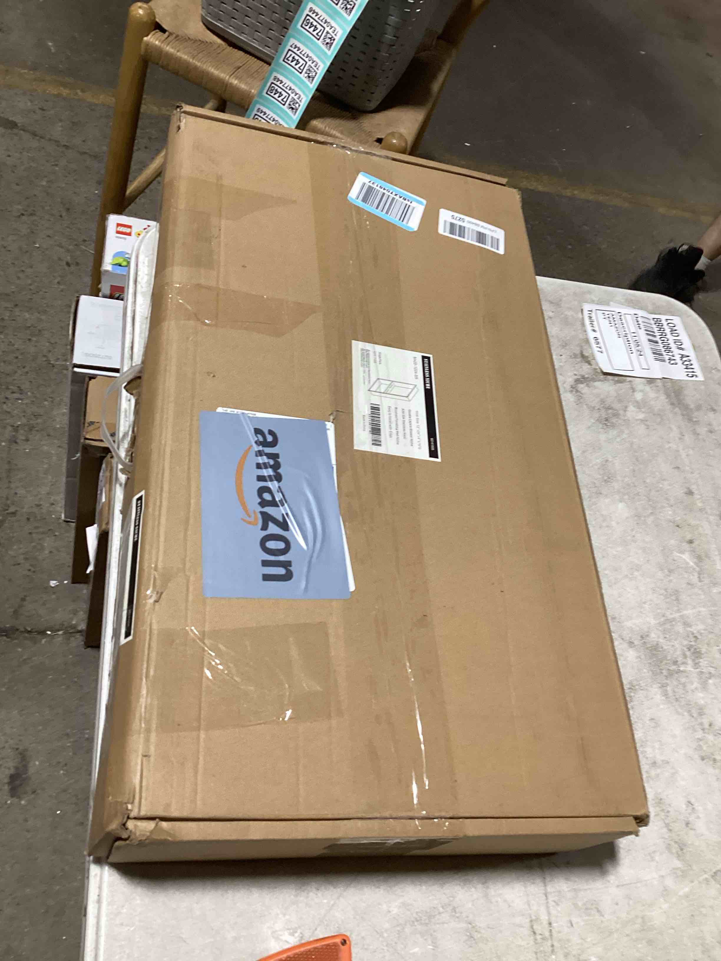 https://s3.amazonaws.com/lotting-images-prod/bidfta/TEA0477453_1730926320195.jpeg