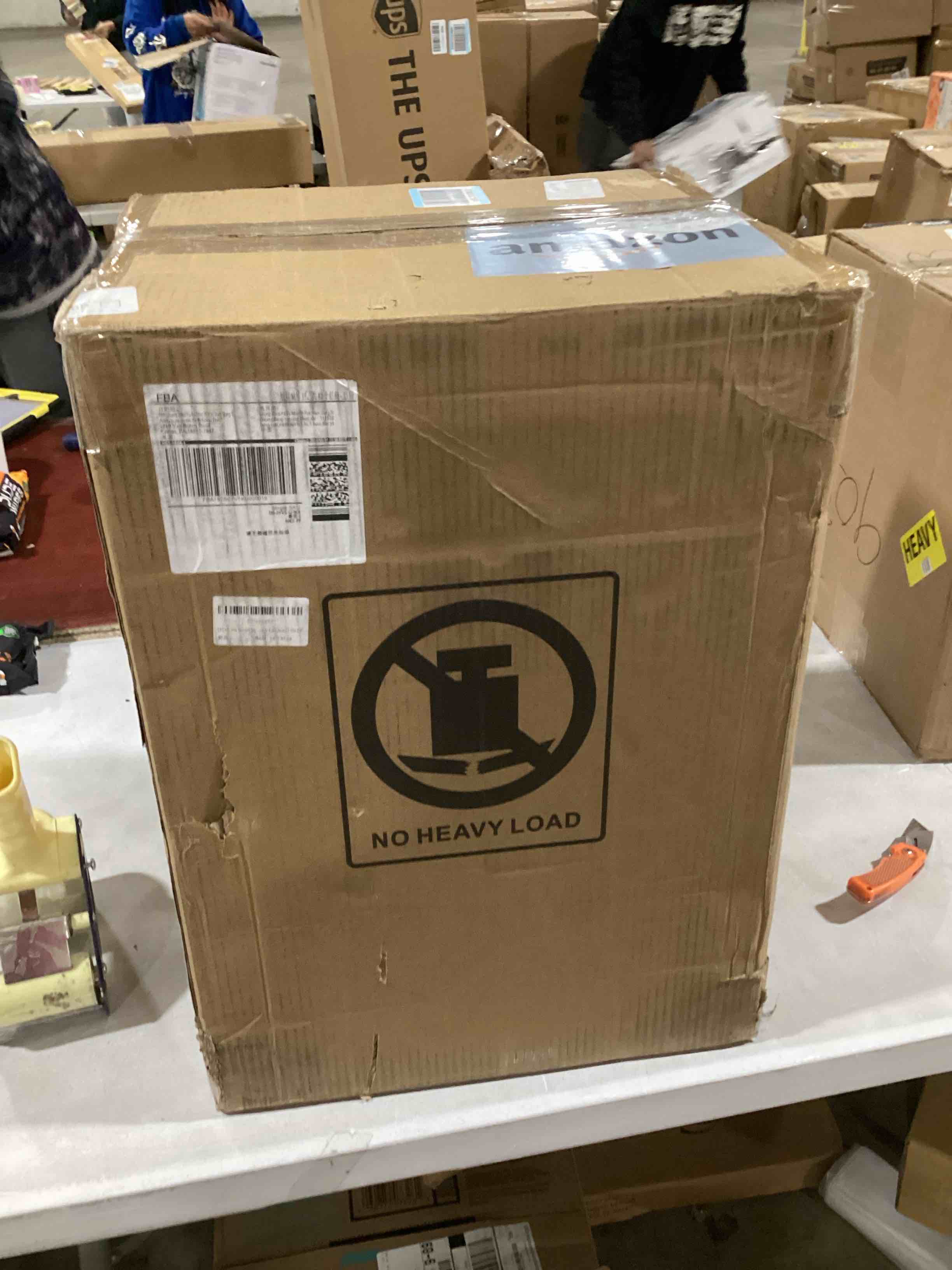 https://s3.amazonaws.com/lotting-images-prod/bidfta/TEA0478257_1732722525110.jpeg