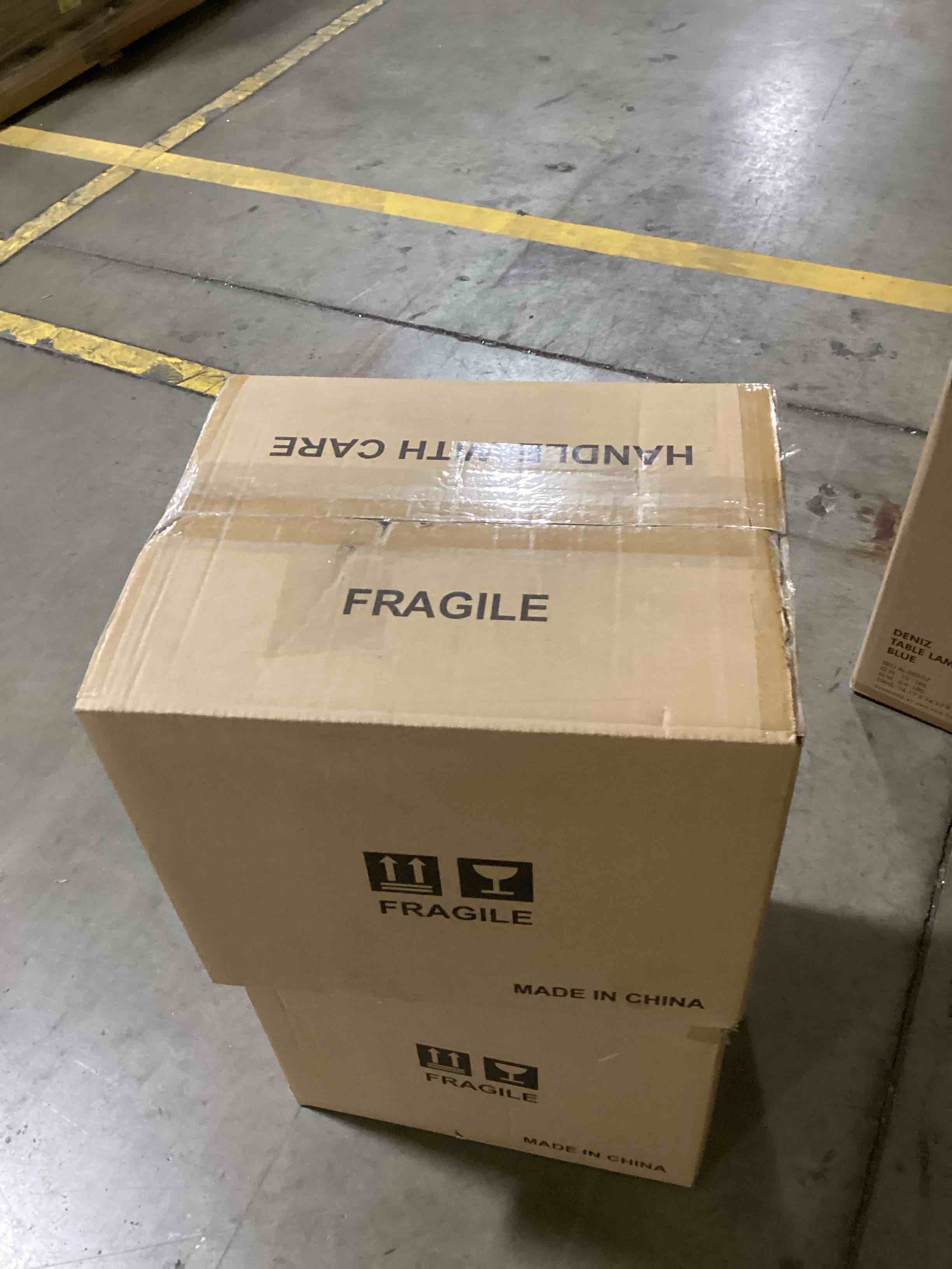 https://s3.amazonaws.com/lotting-images-prod/bidfta/TEA0478390_1732650653904.jpeg