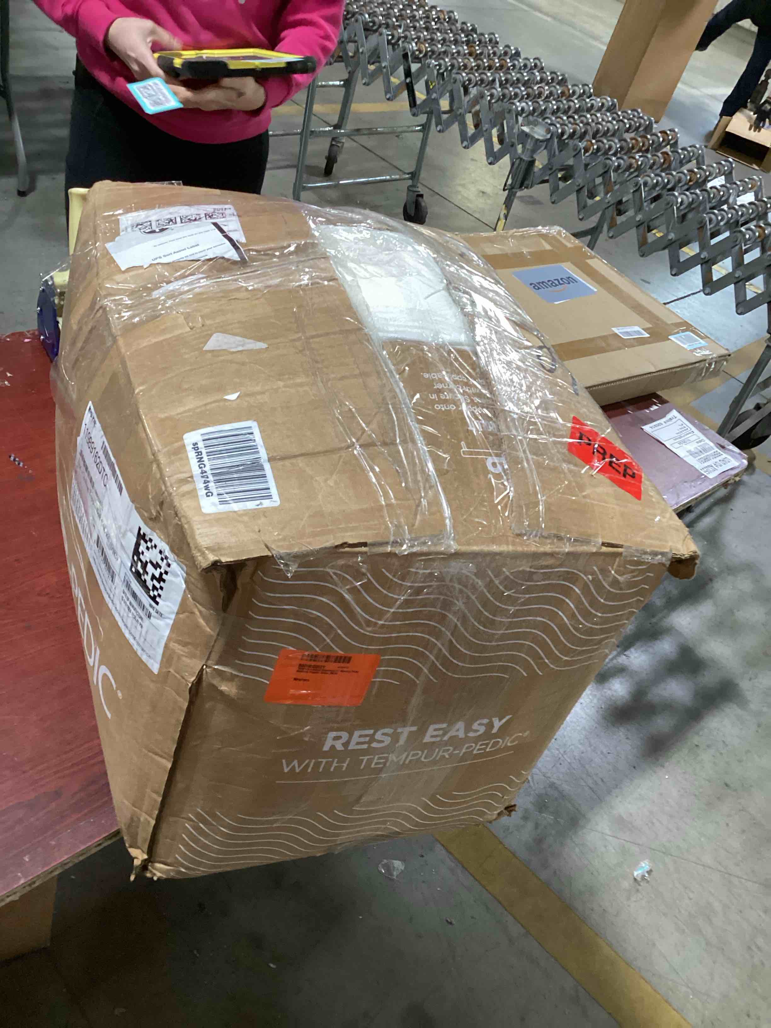 https://s3.amazonaws.com/lotting-images-prod/bidfta/TEA0479139_1732131049515.jpeg