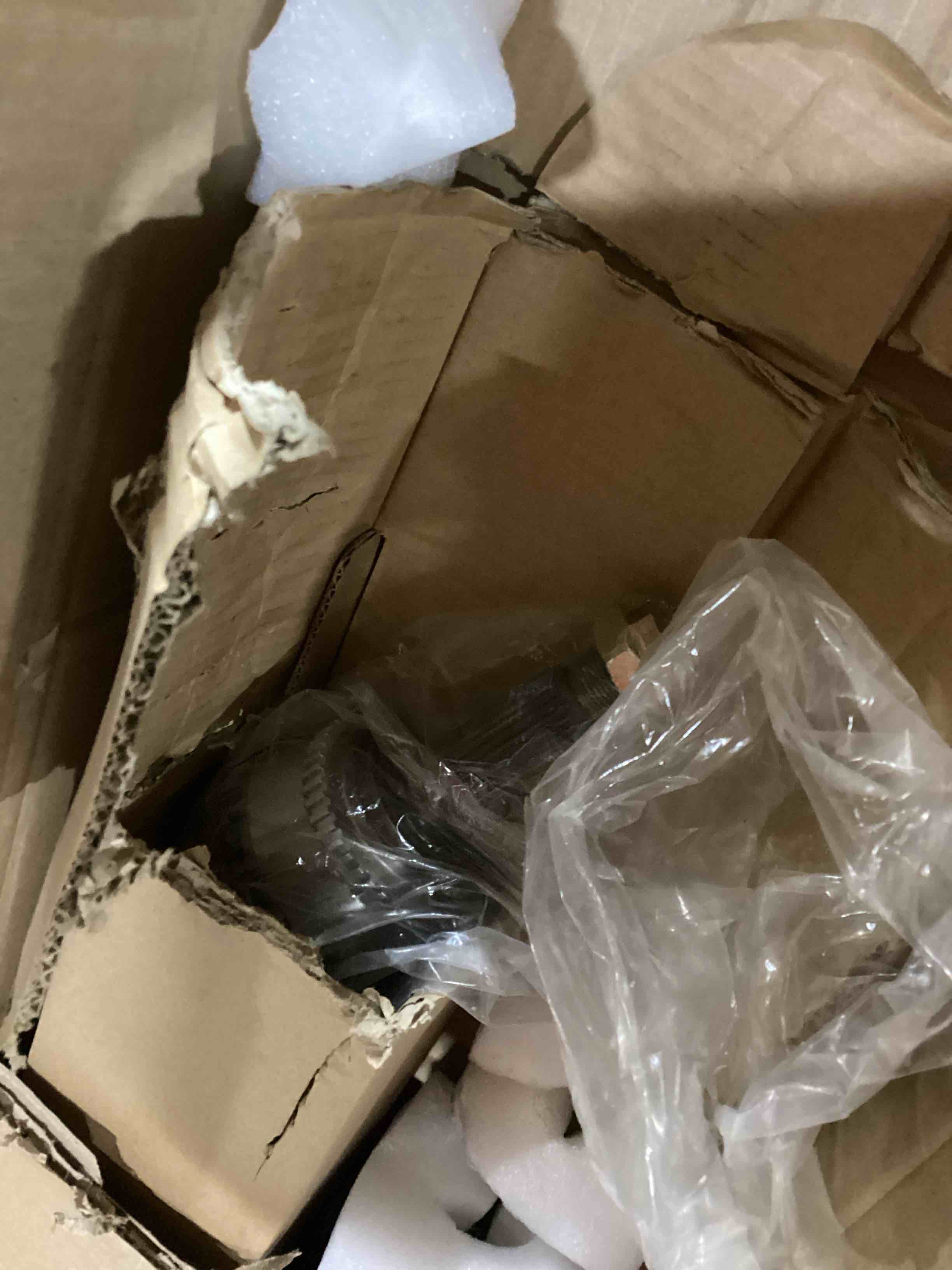 https://s3.amazonaws.com/lotting-images-prod/bidfta/TEA0479192_1732121698345.jpeg