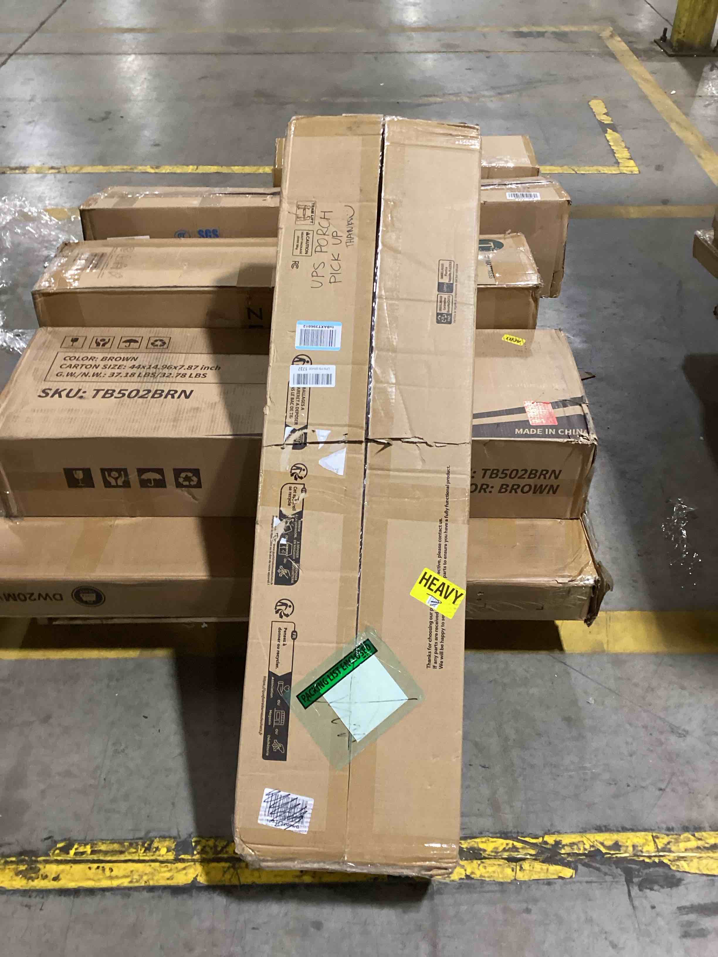 https://s3.amazonaws.com/lotting-images-prod/bidfta/TEA0479330_1732109724914.jpeg