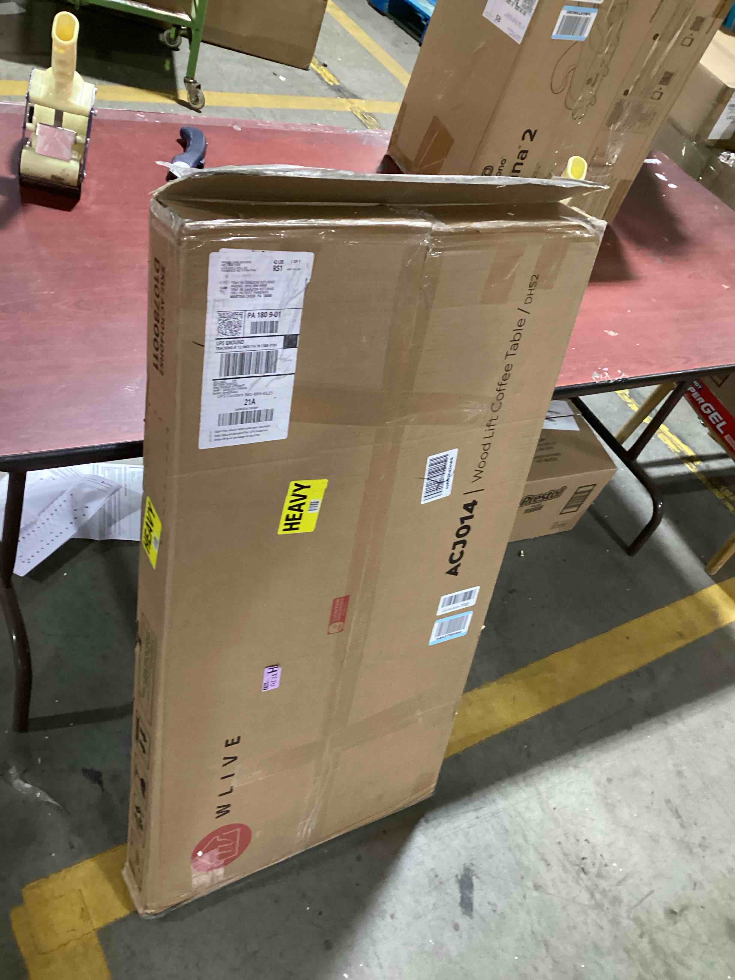 https://s3.amazonaws.com/lotting-images-prod/bidfta/TEA0479751_1731684985225.jpeg