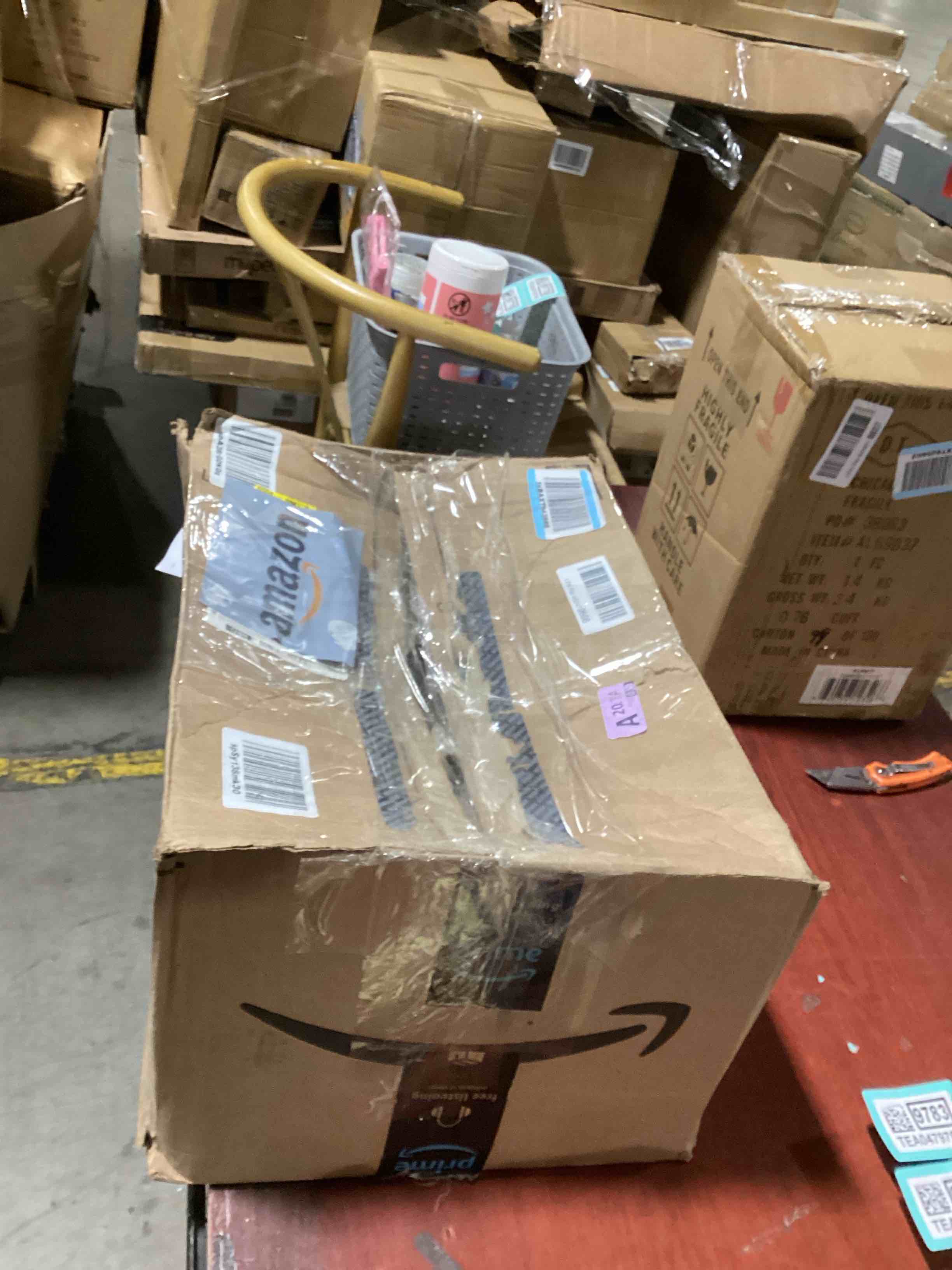 https://s3.amazonaws.com/lotting-images-prod/bidfta/TEA0479780_1731679913605.jpeg