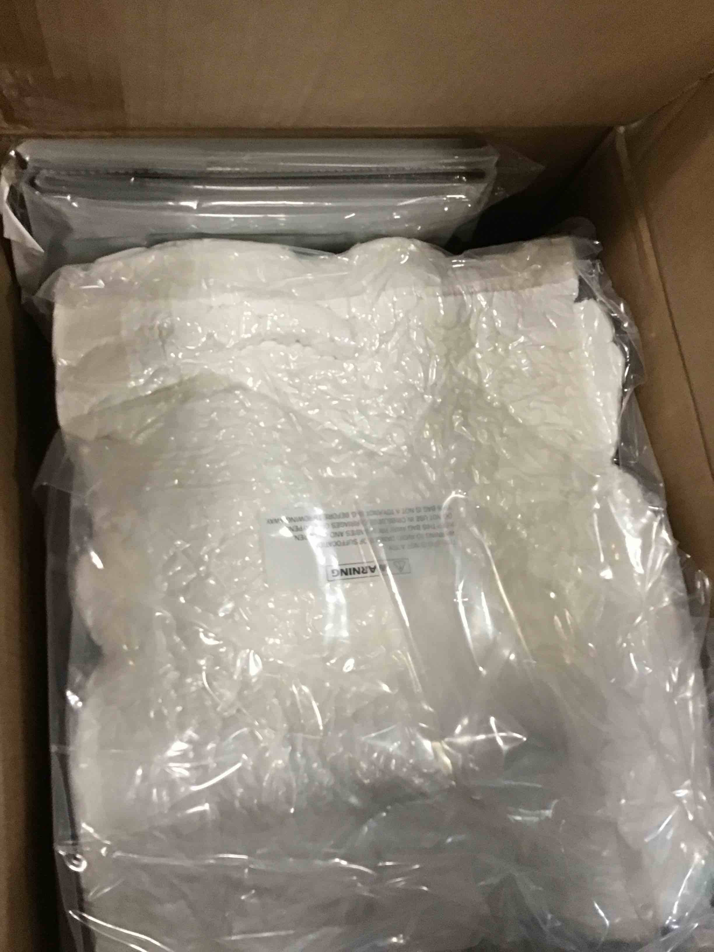https://s3.amazonaws.com/lotting-images-prod/bidfta/TEA0480392_1732106076333.jpeg