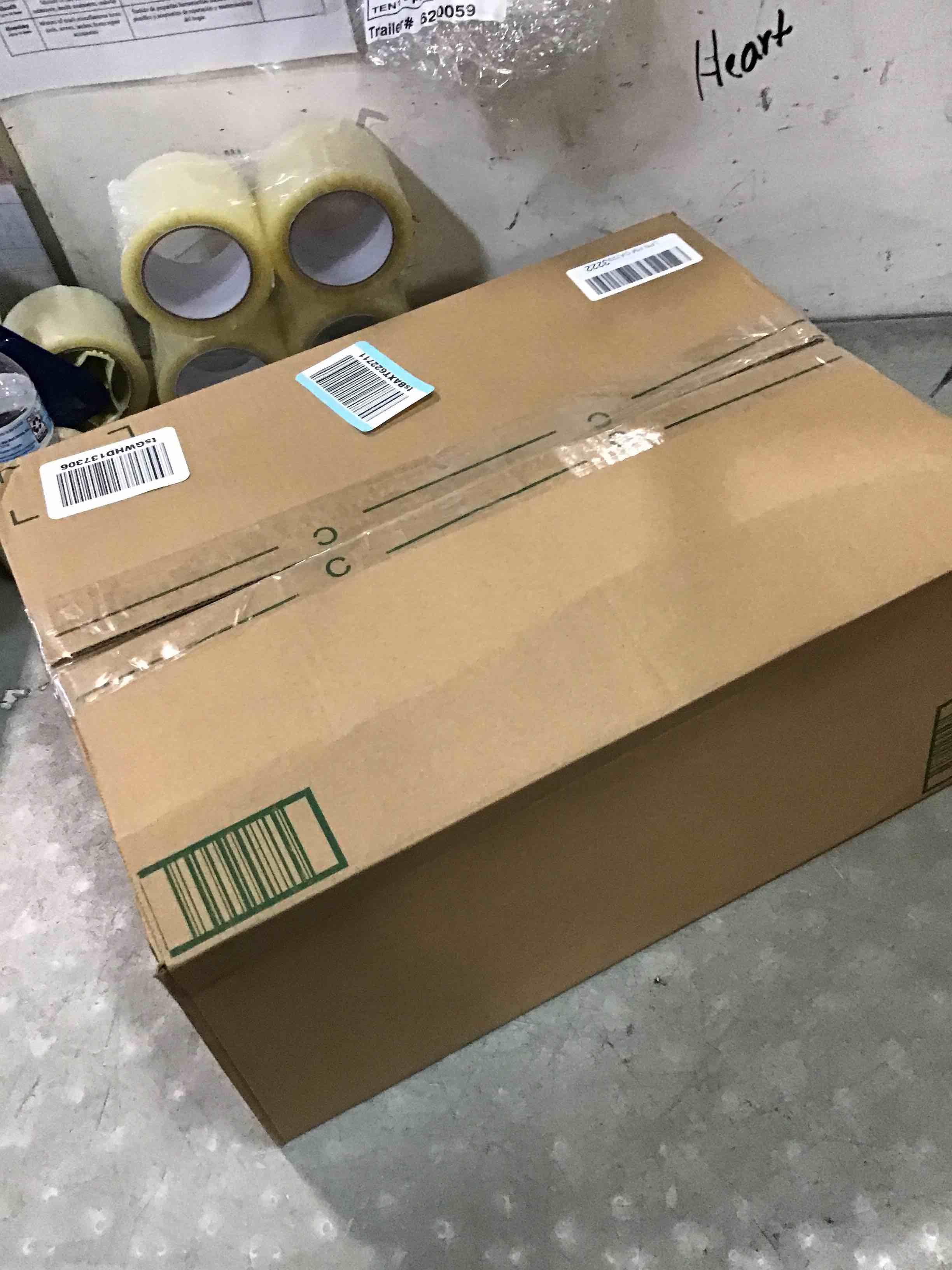 https://s3.amazonaws.com/lotting-images-prod/bidfta/TEA0480416_1732049959083.jpeg