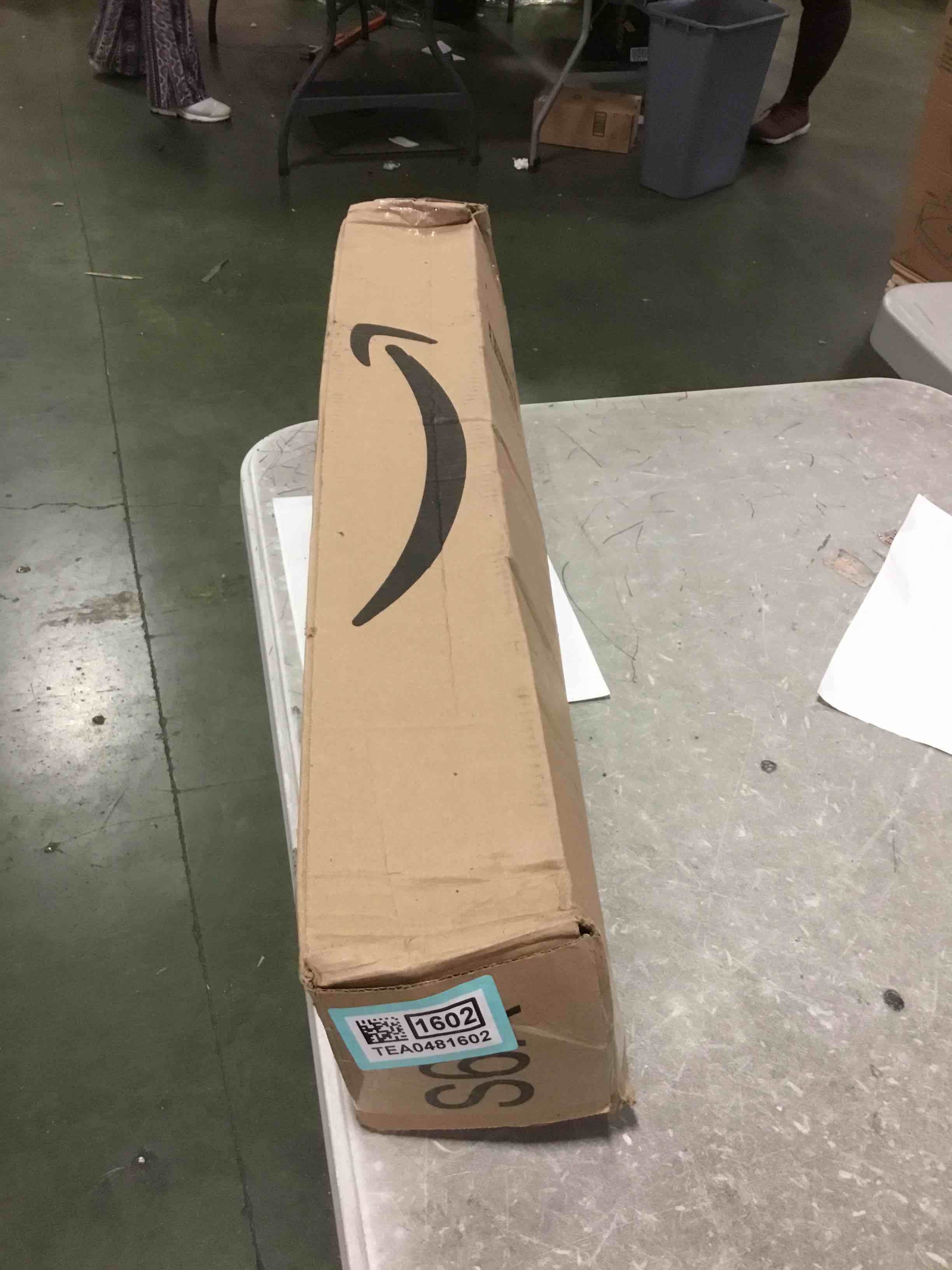 https://s3.amazonaws.com/lotting-images-prod/bidfta/TEA0481602_1730298155667.jpeg