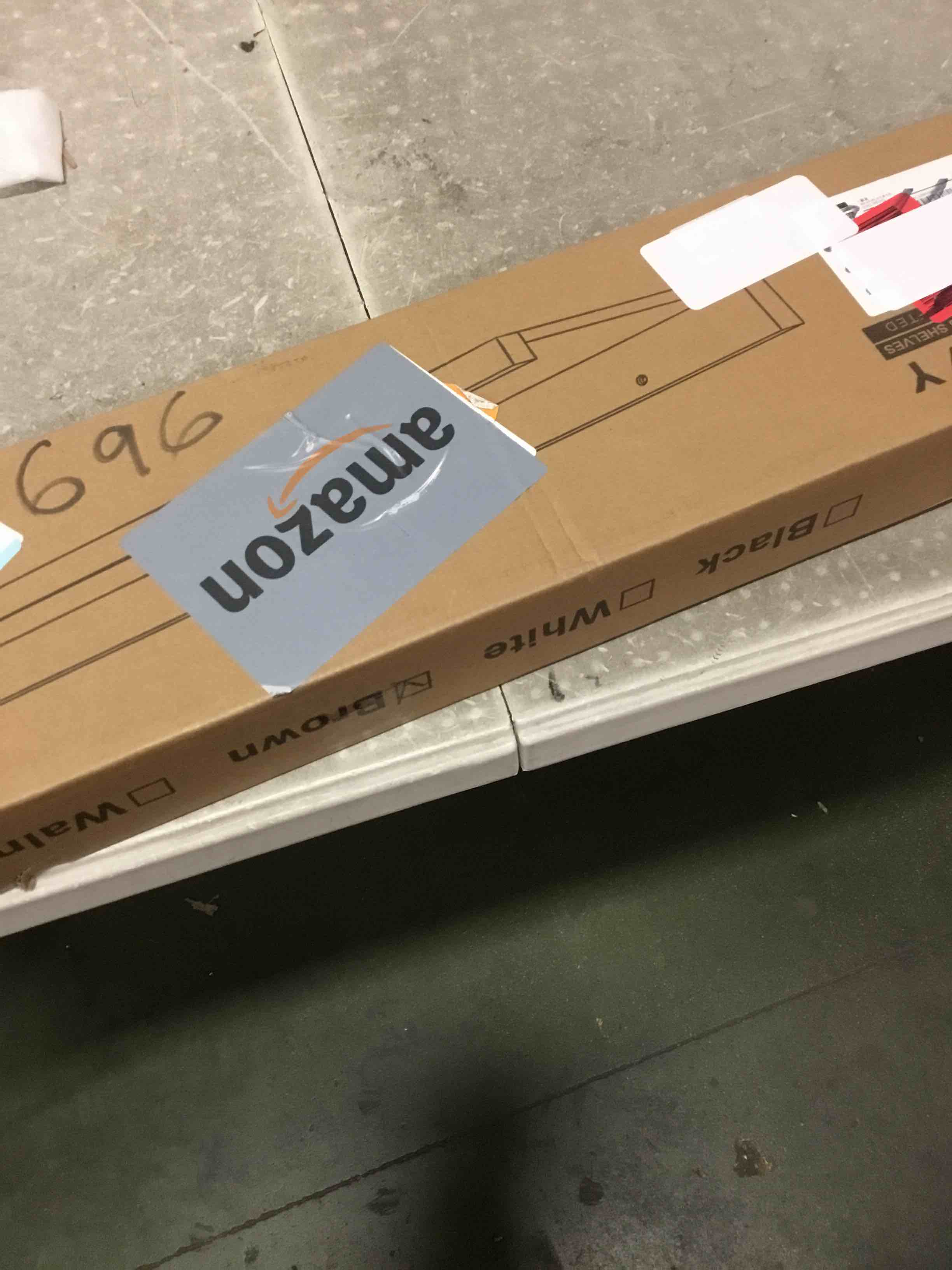 https://s3.amazonaws.com/lotting-images-prod/bidfta/TEA0481654_1730232045006.jpeg