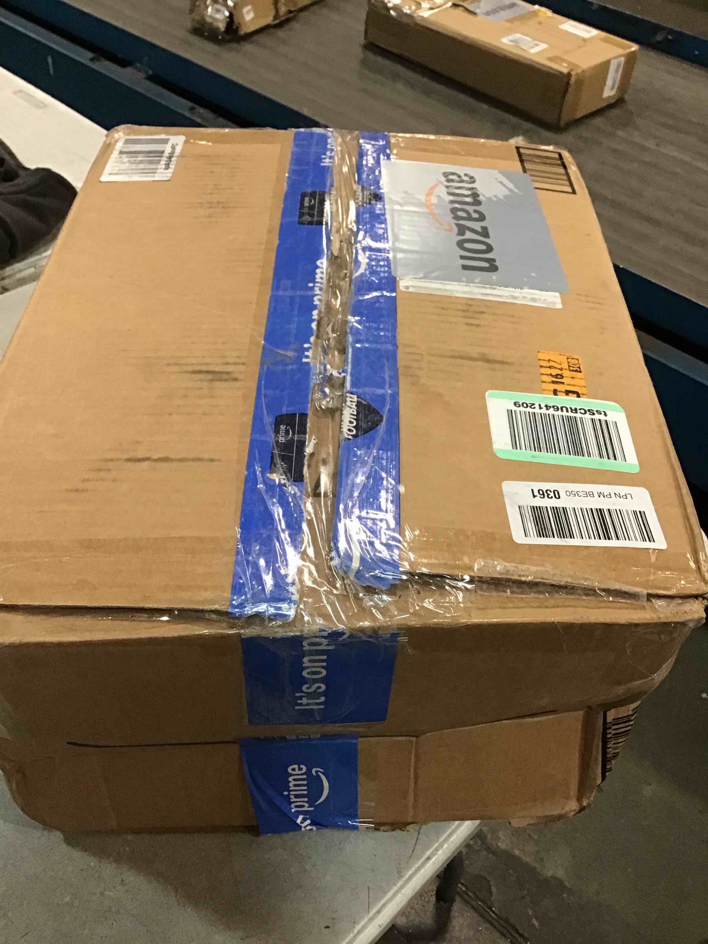 https://s3.amazonaws.com/lotting-images-prod/bidfta/TEA0482279_1731157532738.jpeg