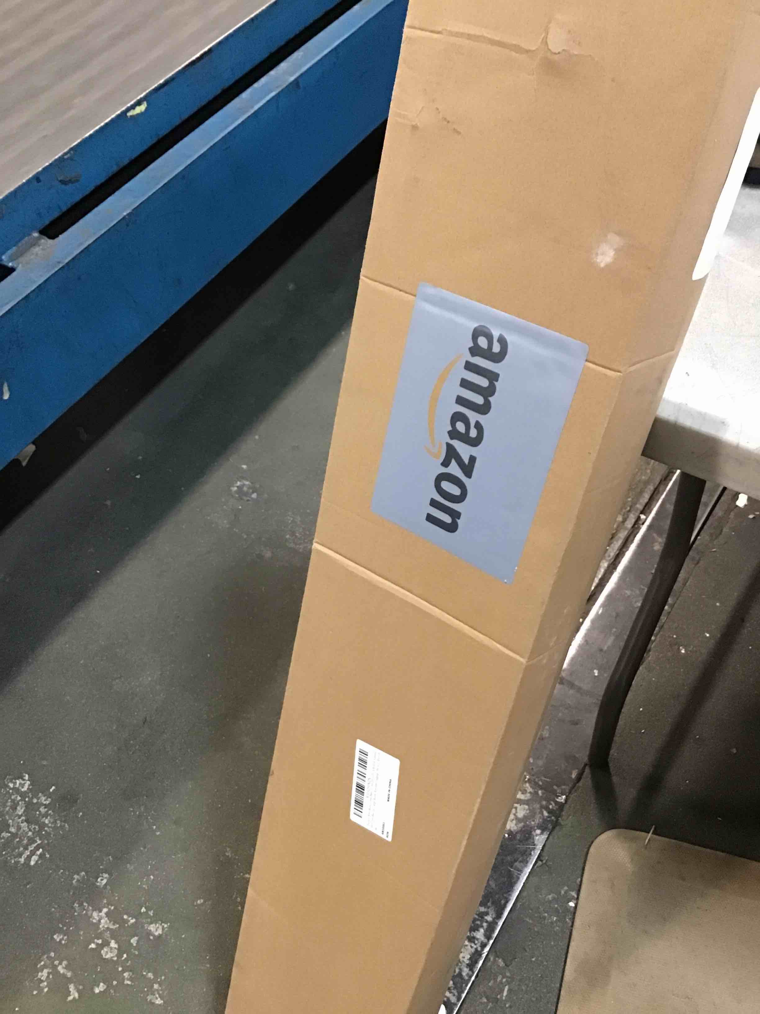 https://s3.amazonaws.com/lotting-images-prod/bidfta/TEA0482640_1730552158360.jpeg