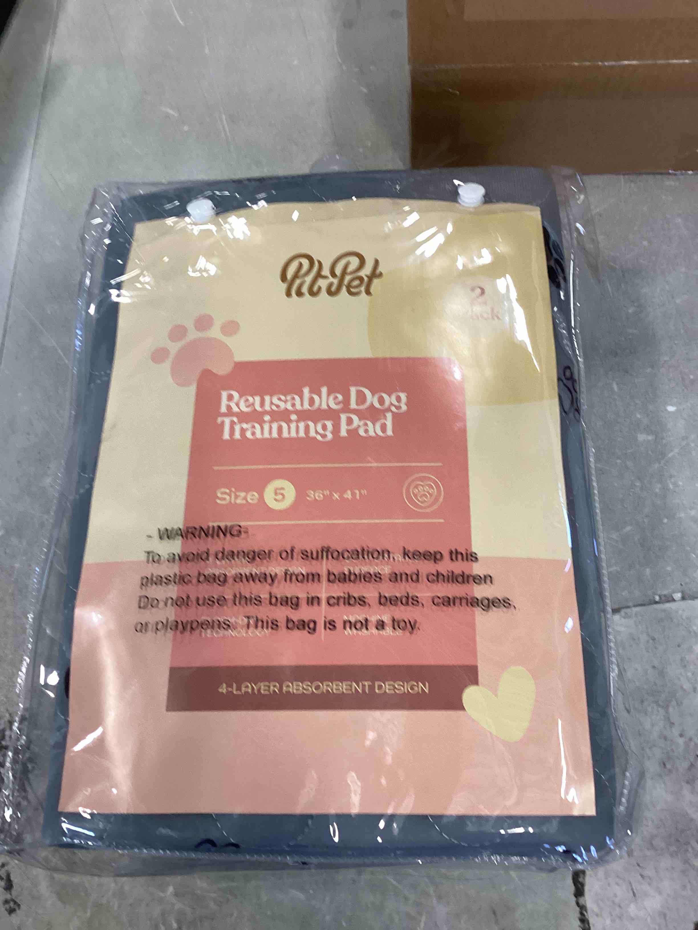 https://s3.amazonaws.com/lotting-images-prod/bidfta/TEA0485227_1729690895999.jpeg