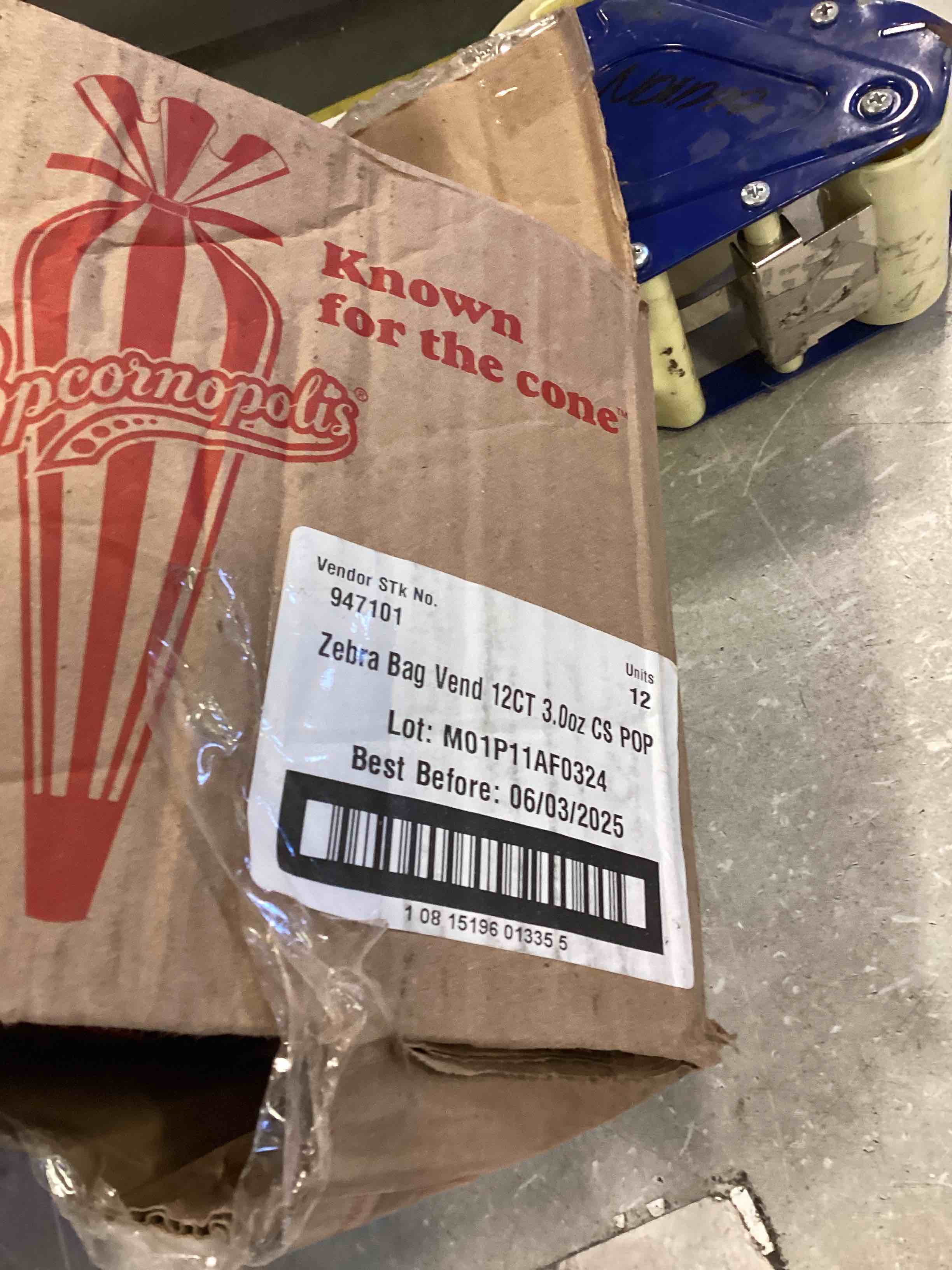 https://s3.amazonaws.com/lotting-images-prod/bidfta/TEA0485604_1729521742589.jpeg