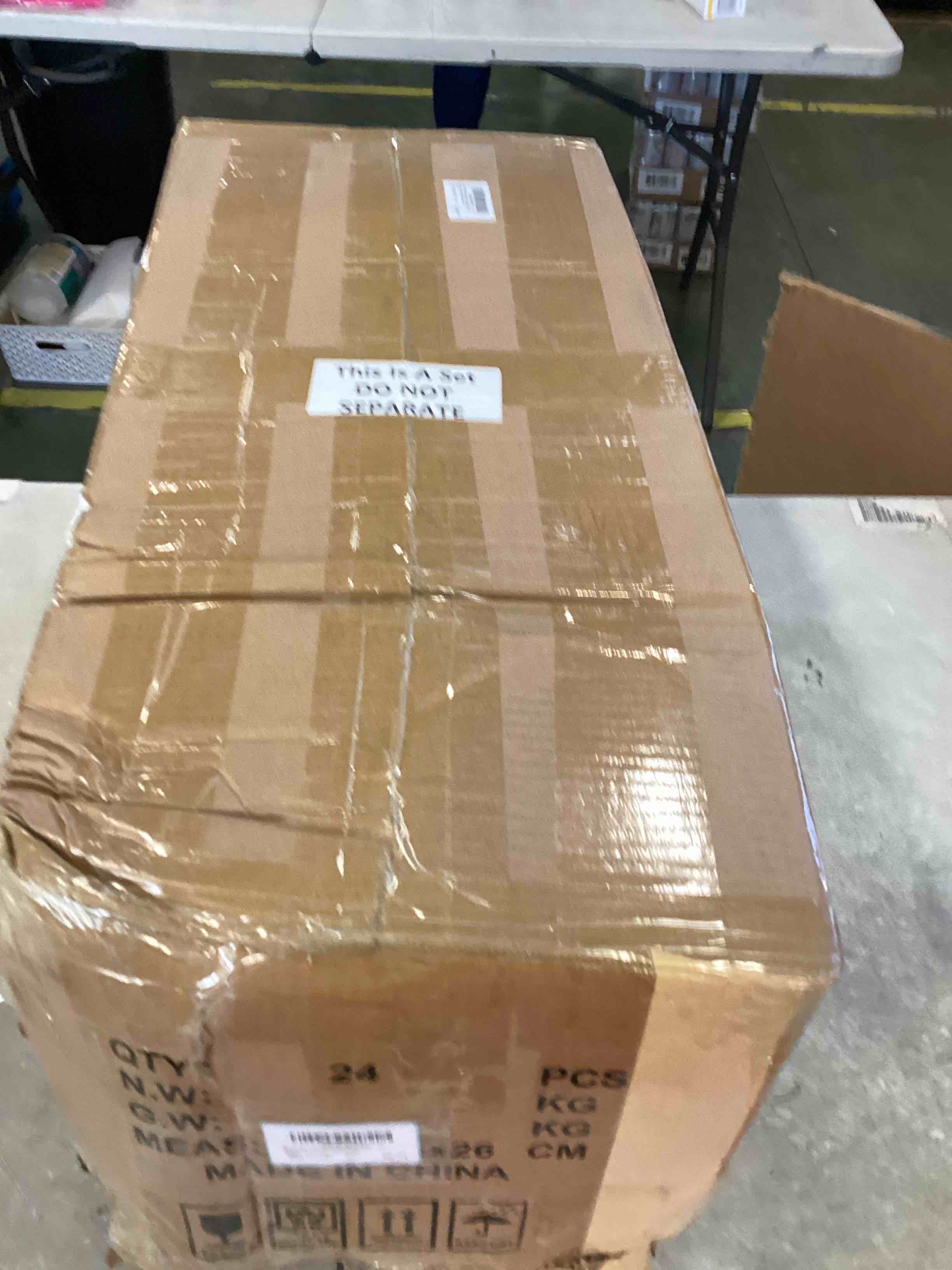https://s3.amazonaws.com/lotting-images-prod/bidfta/TEA0485641_1729516683697.jpeg