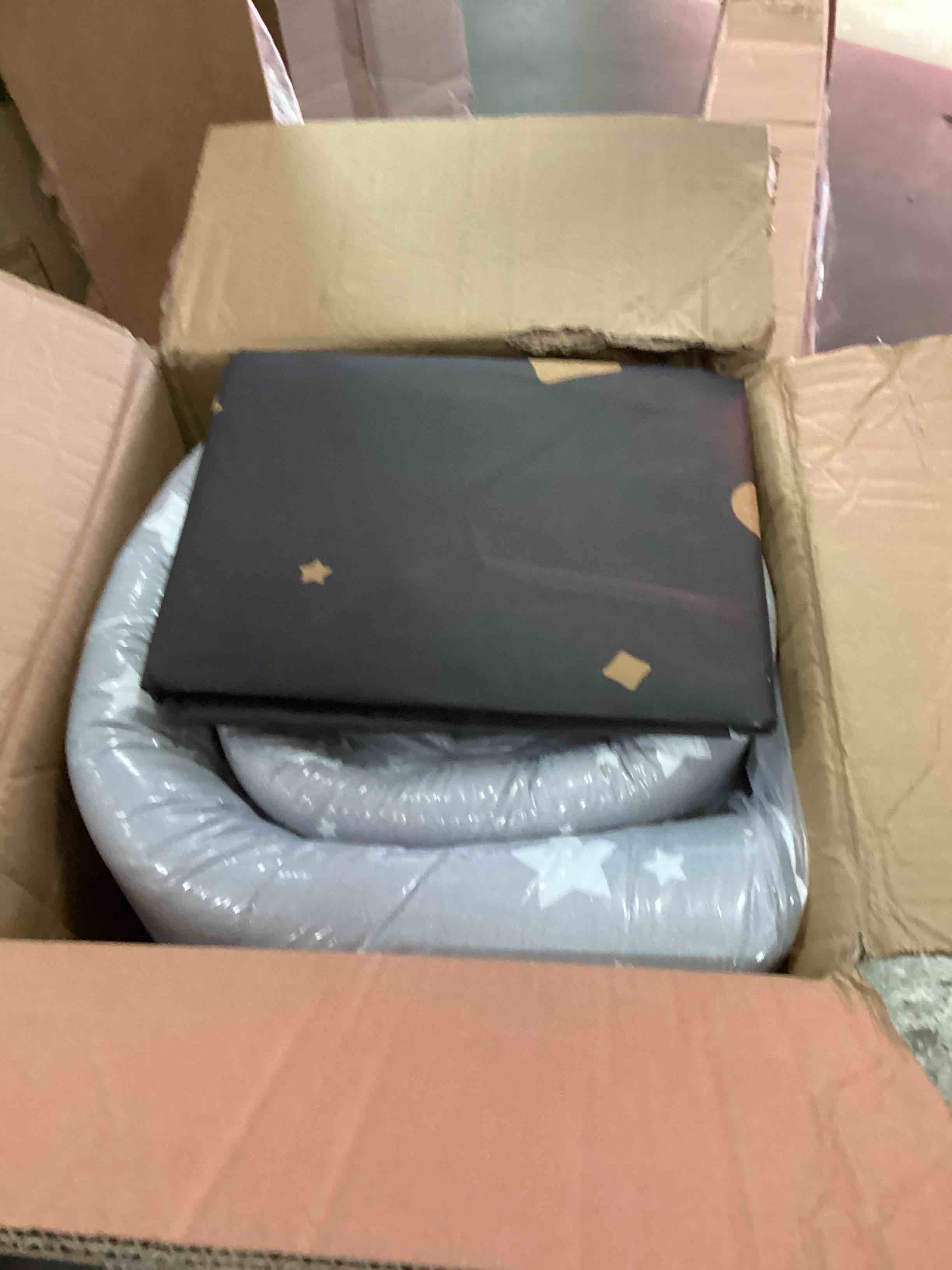 https://s3.amazonaws.com/lotting-images-prod/bidfta/TEA0485644_1729516372919.jpeg