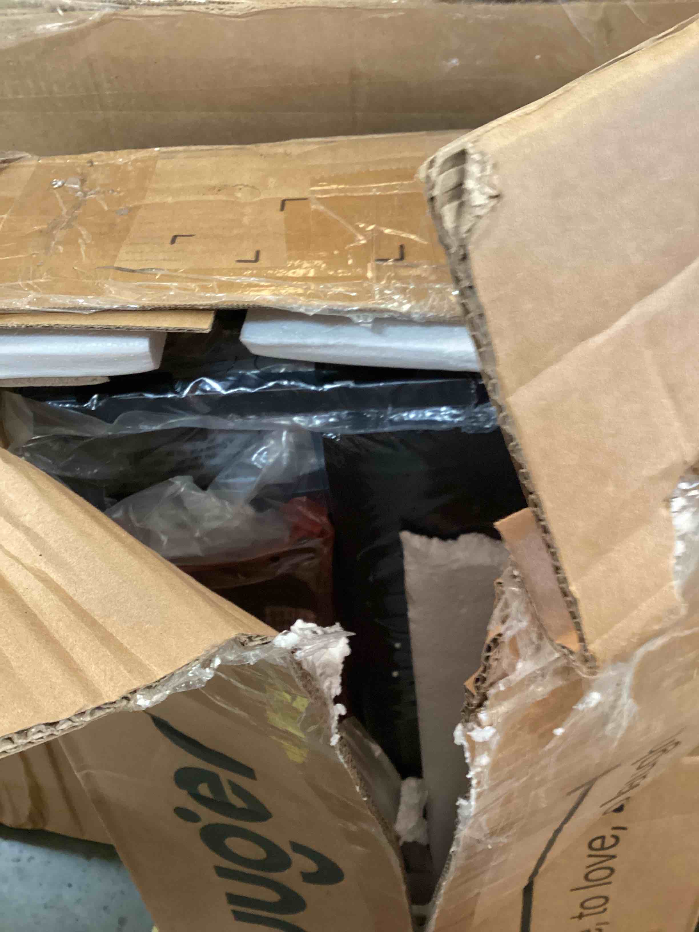 https://s3.amazonaws.com/lotting-images-prod/bidfta/TEA0485656_1729514798012.jpeg