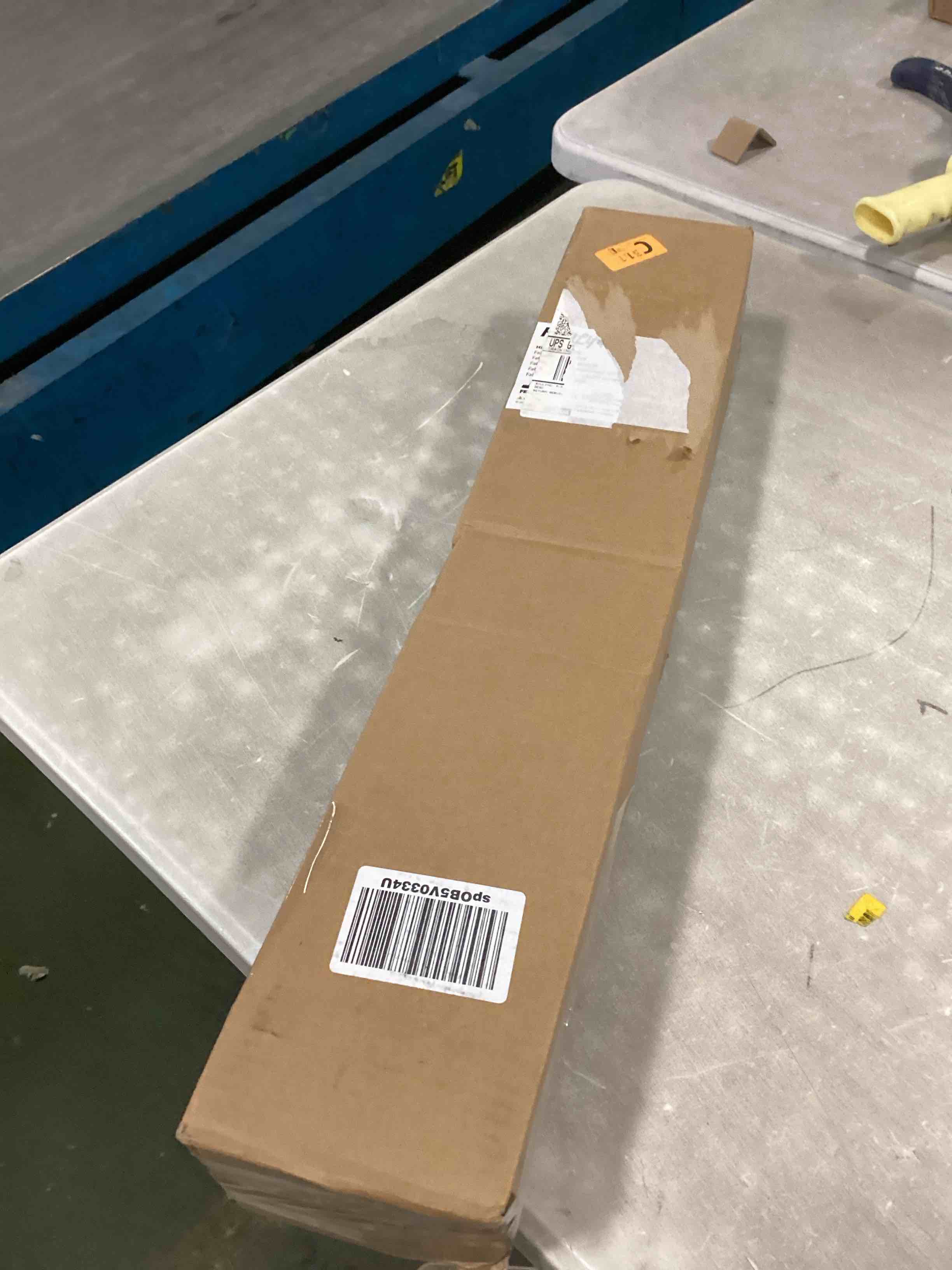 https://s3.amazonaws.com/lotting-images-prod/bidfta/TEA0486726_1730926762653.jpeg